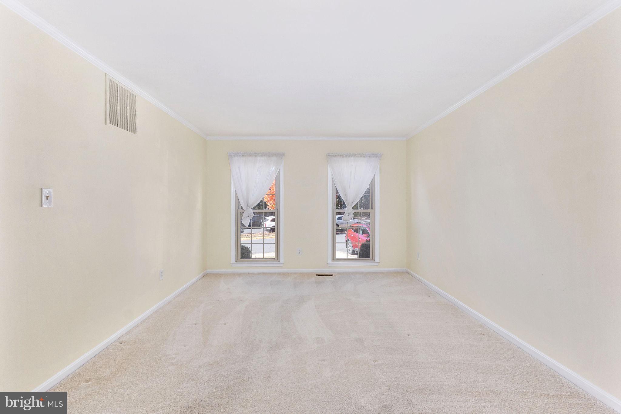 WOODLYNNE COMMUNITY - Residential