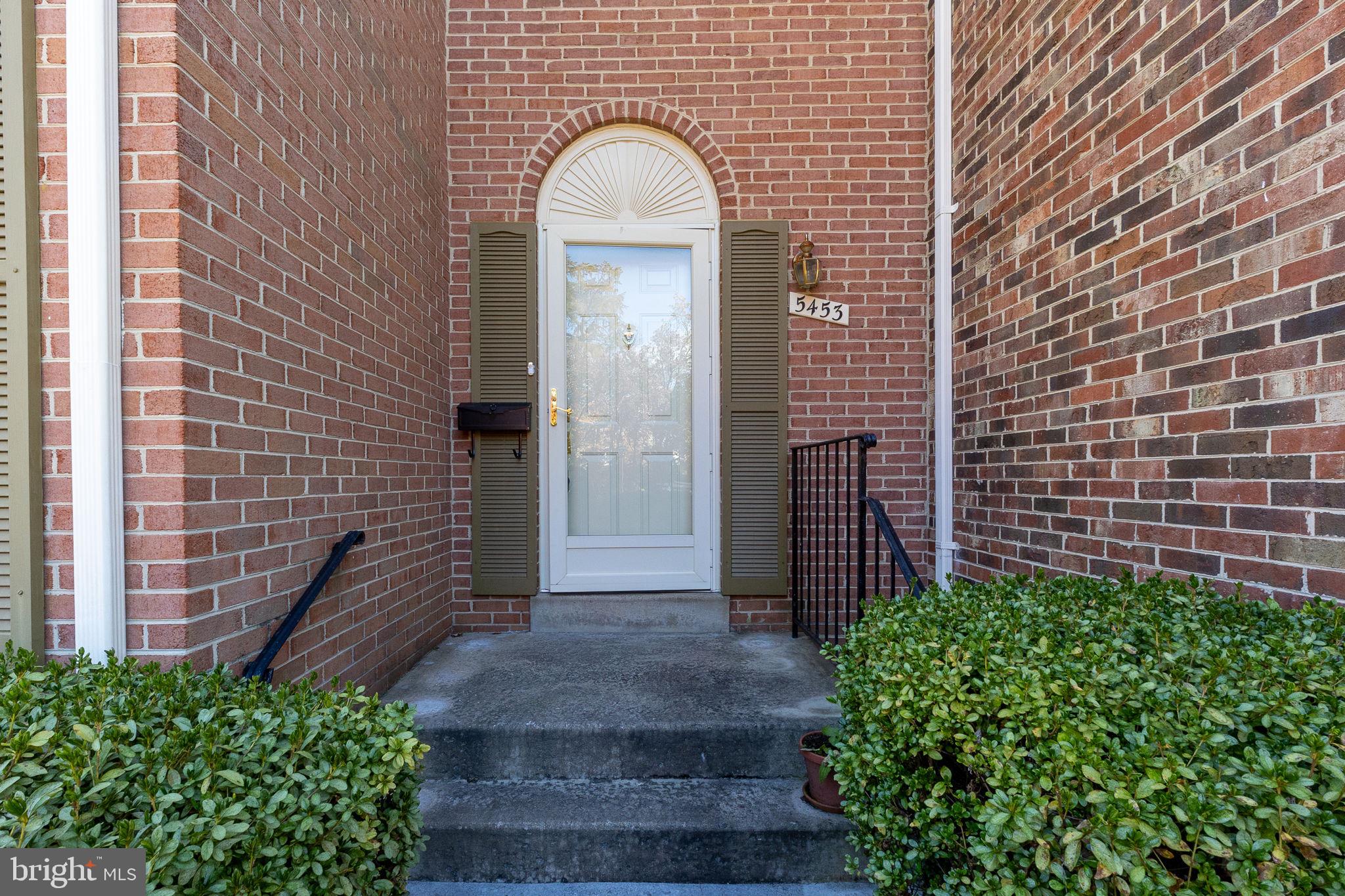 WOODLYNNE COMMUNITY - Residential