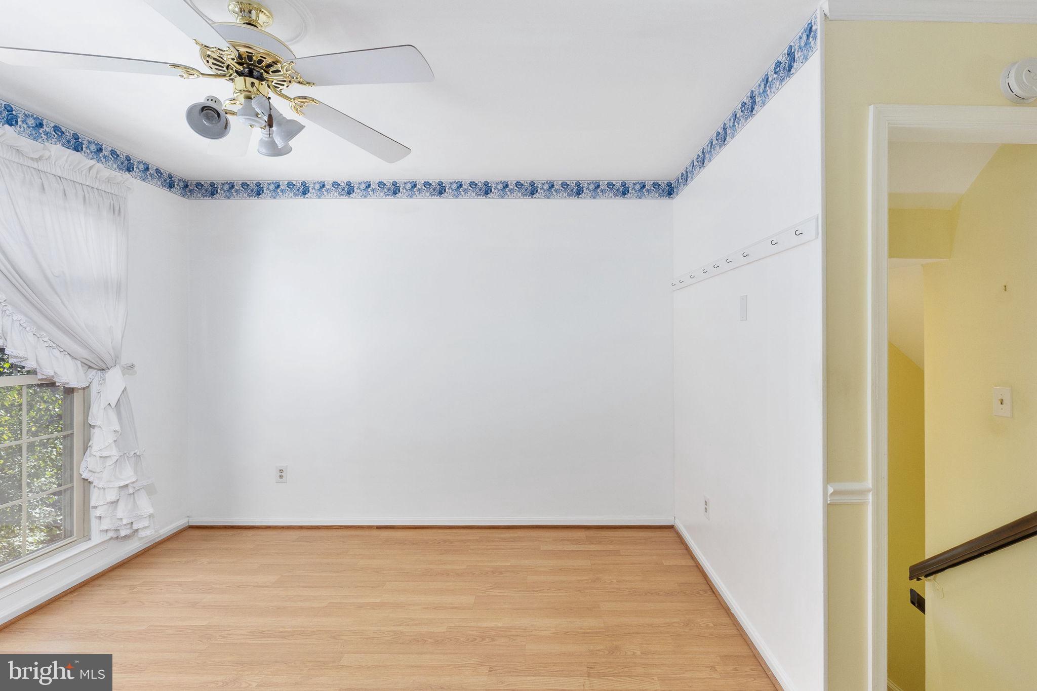 WOODLYNNE COMMUNITY - Residential