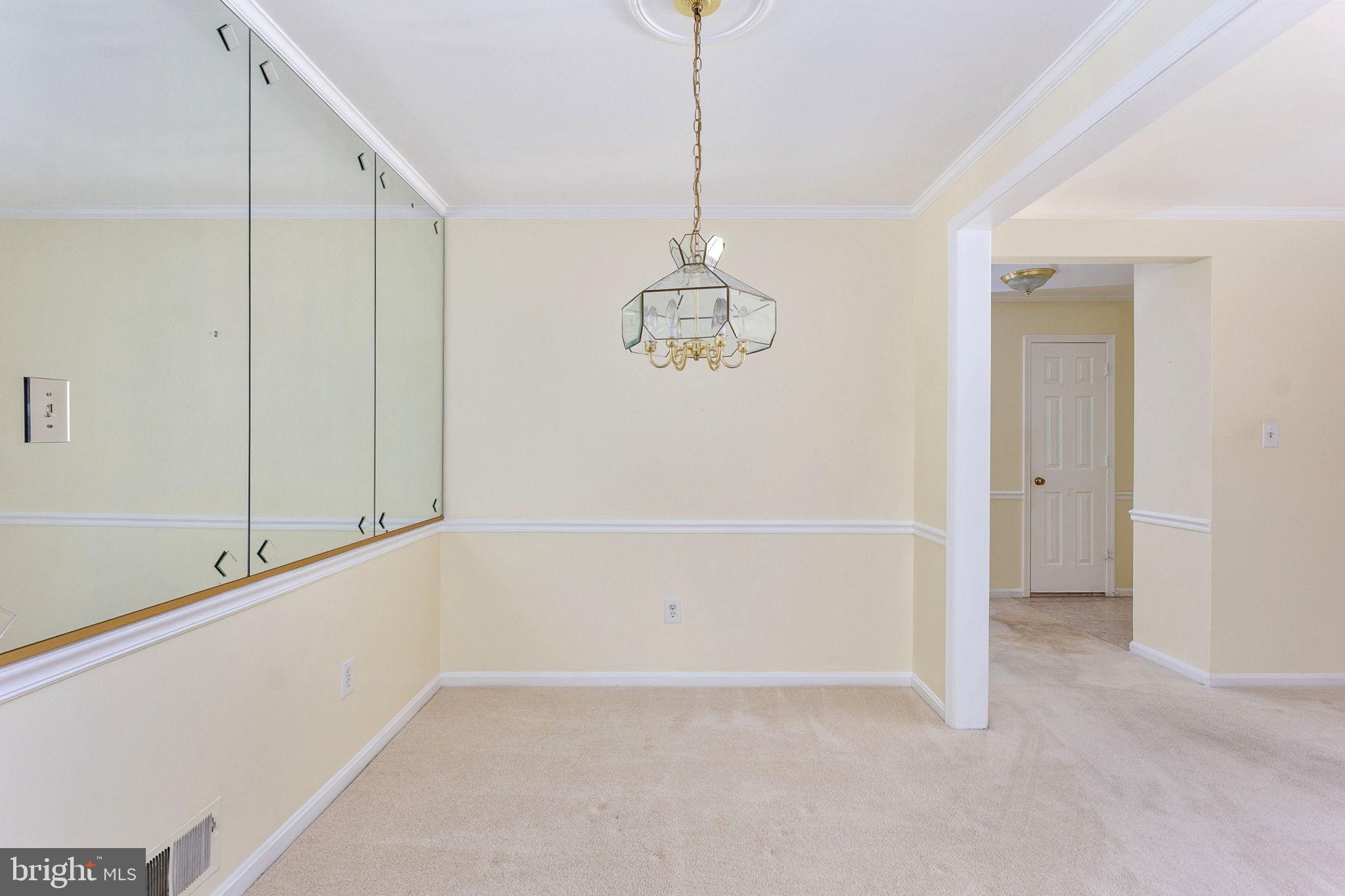 WOODLYNNE COMMUNITY - Residential