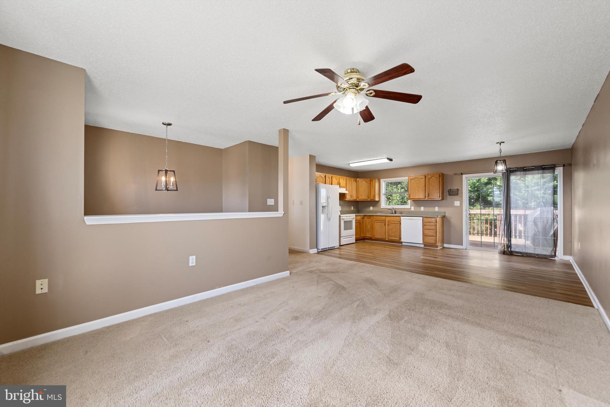 SUMMER HILL - Residential