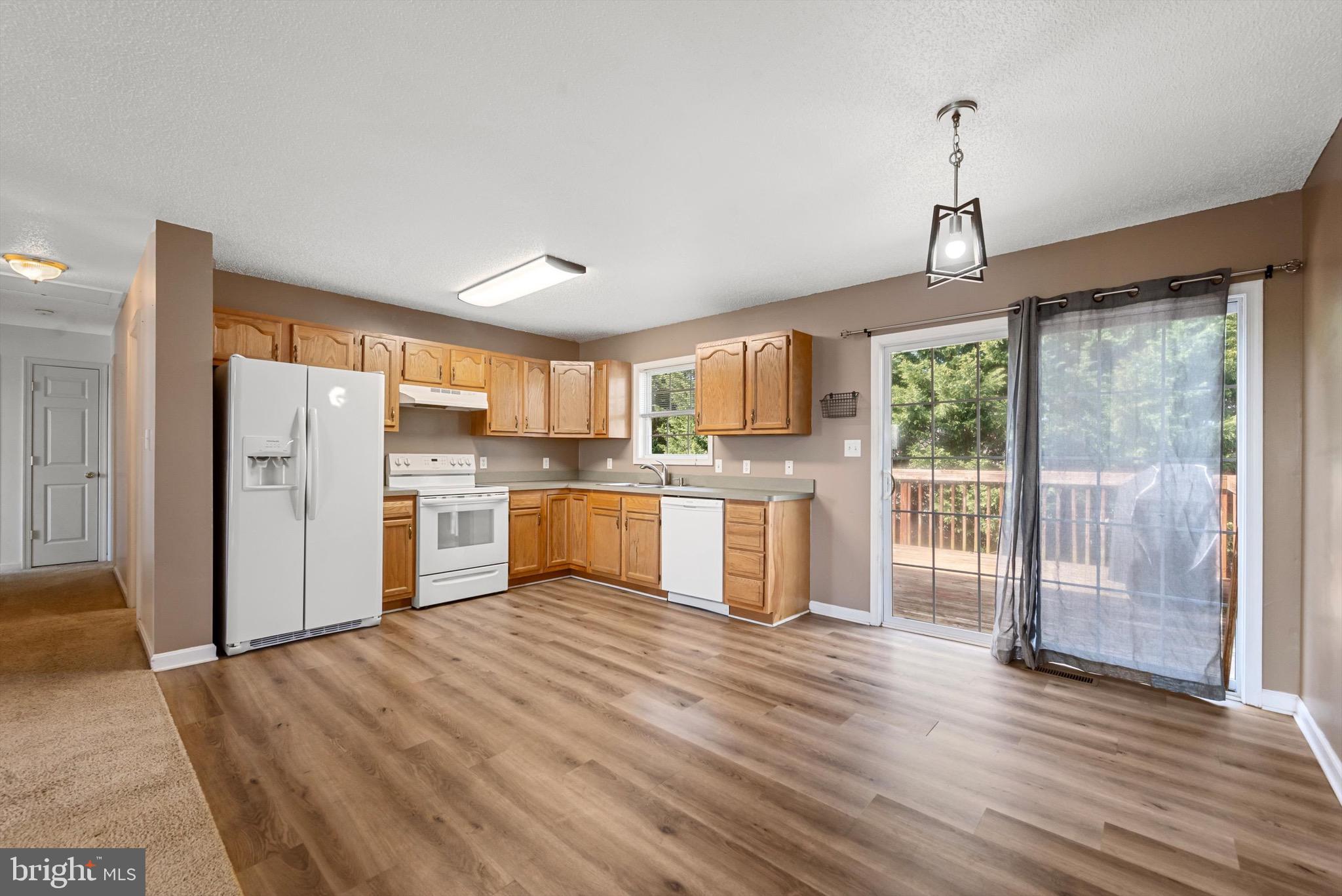 SUMMER HILL - Residential