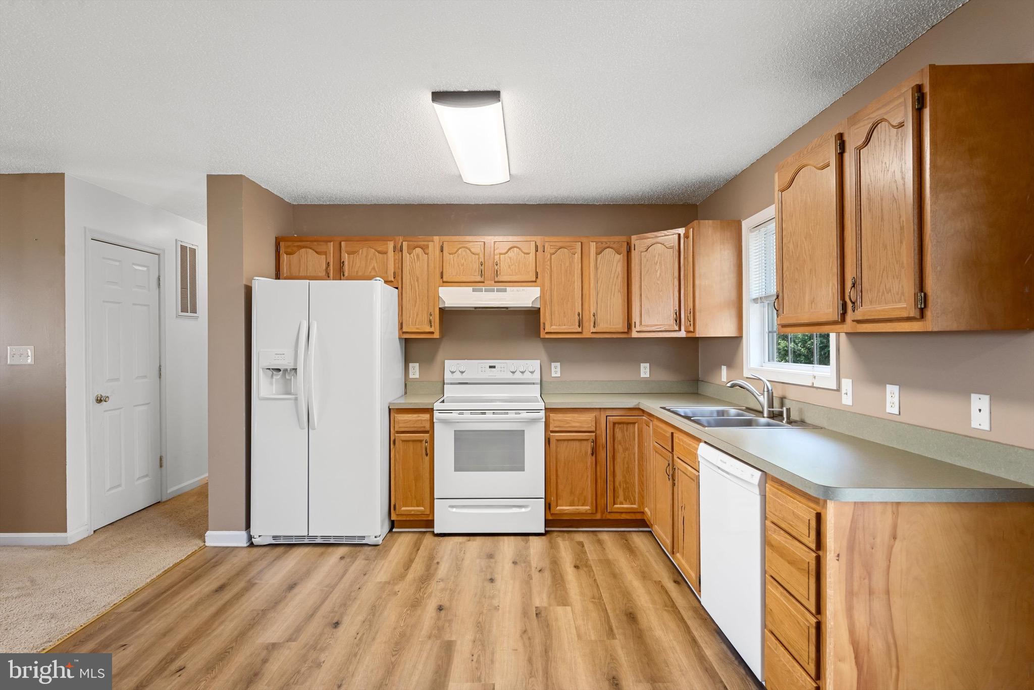 SUMMER HILL - Residential