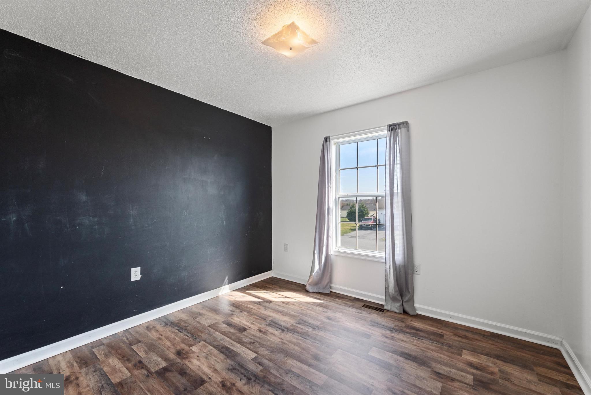 SUMMER HILL - Residential