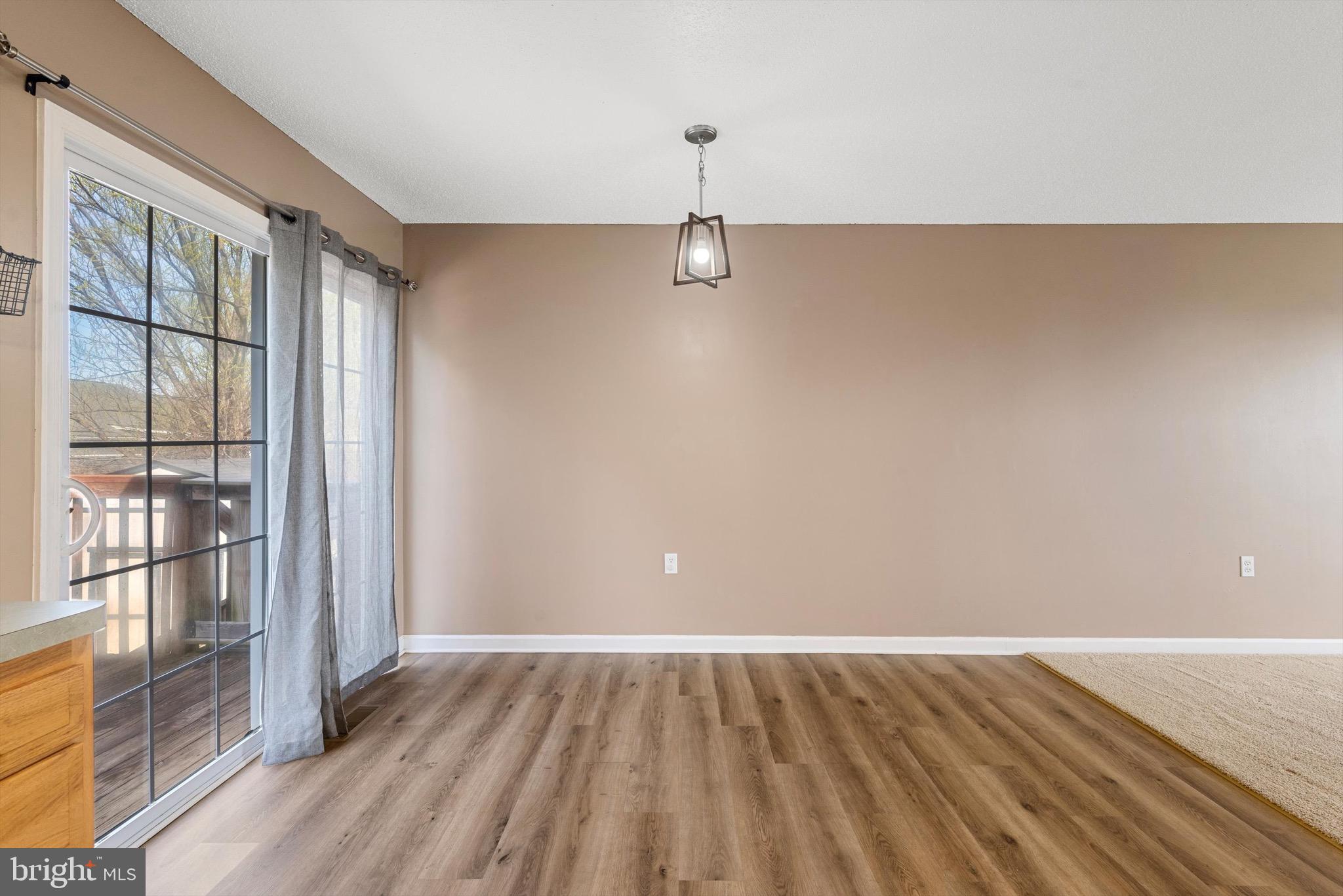 SUMMER HILL - Residential