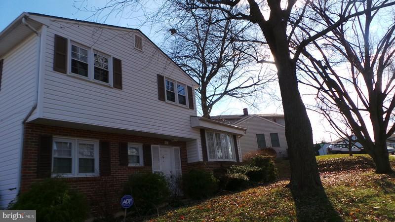 CRESTWOOD - Residential