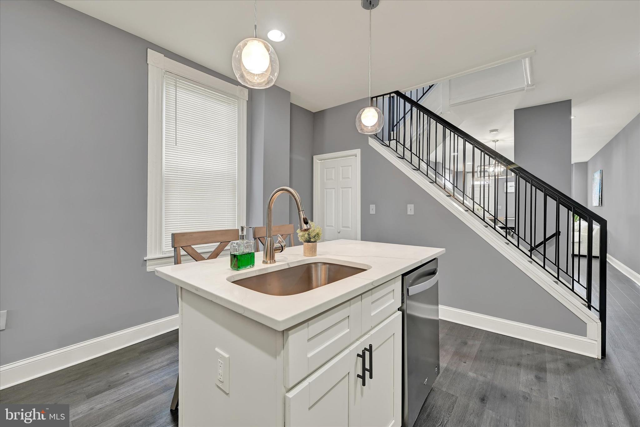 HAMPDEN HISTORIC DISTRICT - Residential