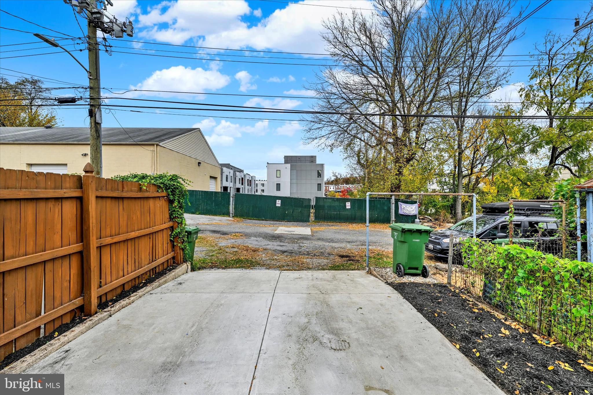 HAMPDEN HISTORIC DISTRICT - Residential