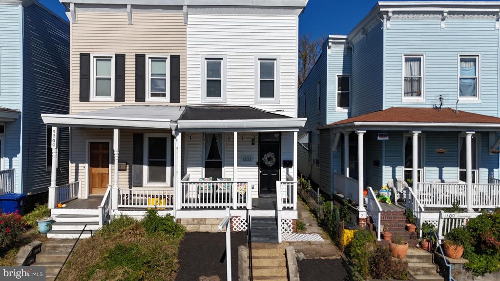 Photo of 1302 Morling Avenue, BALTIMORE, MD 21211 (MLS # MDBA2188918)