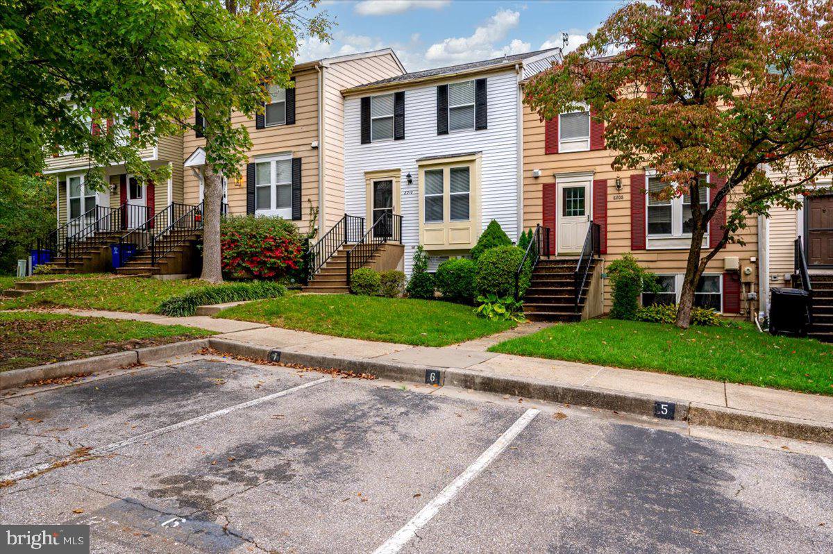 8210 CAMBRIDGE COURT