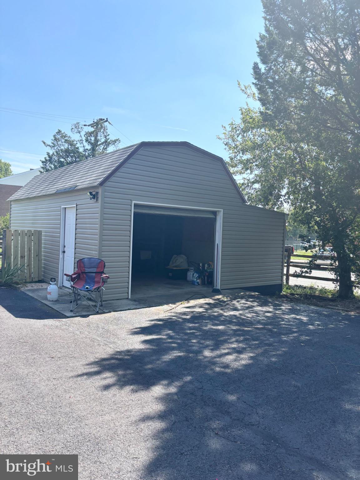 4211 CHAPEL ROAD