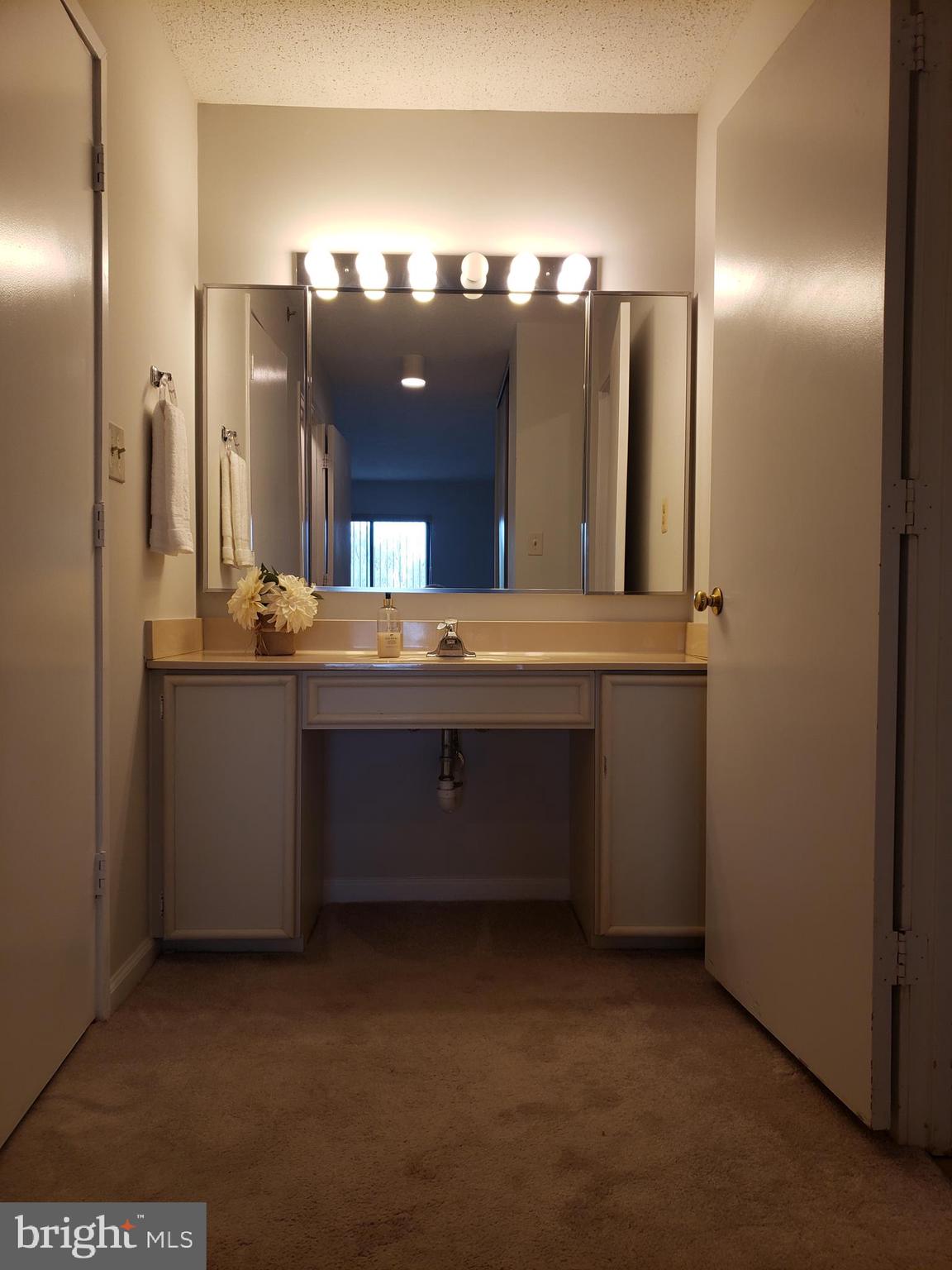 ROSSMOOR LEISURE WORLD - Residential