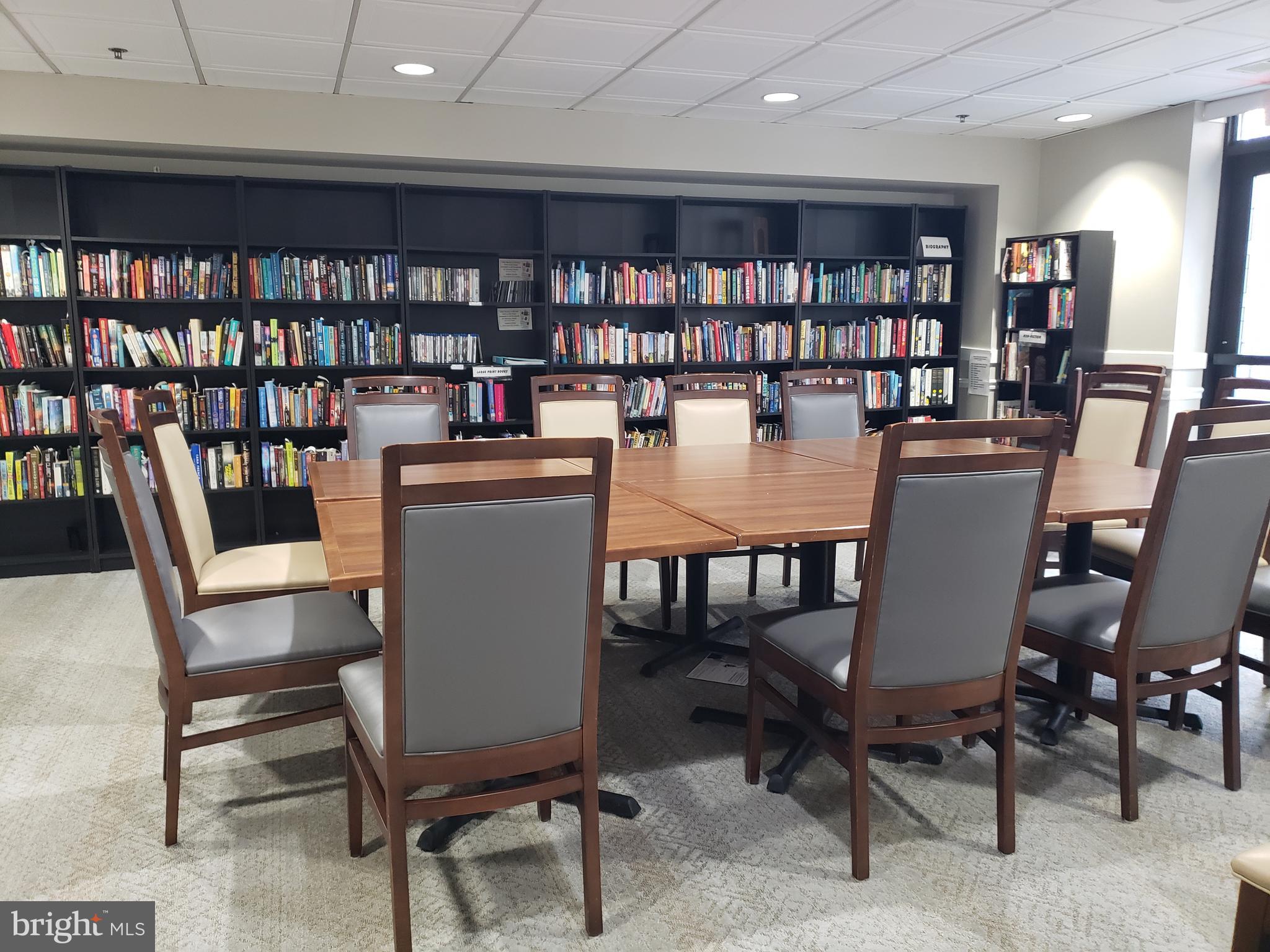 ROSSMOOR LEISURE WORLD - Residential