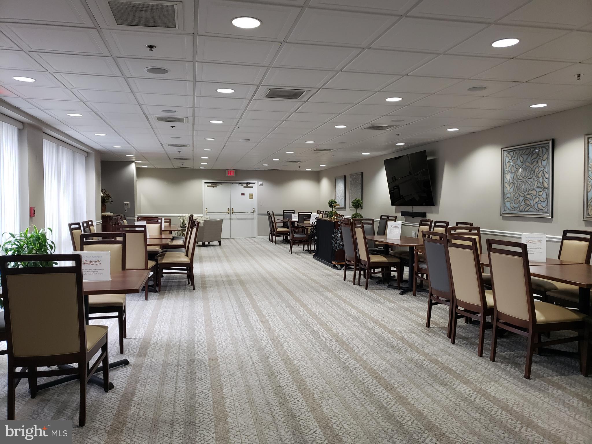 ROSSMOOR LEISURE WORLD - Residential