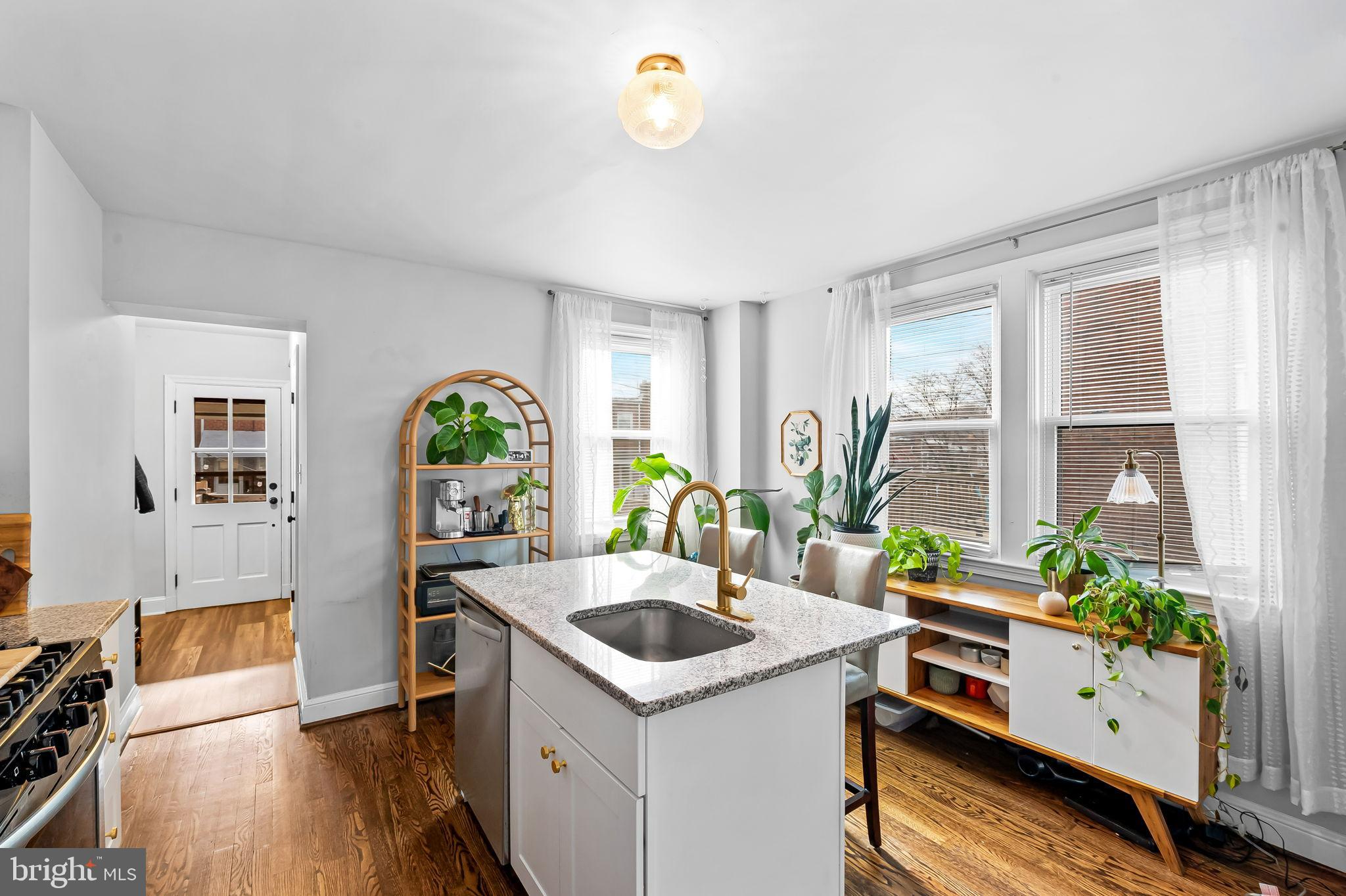 HAMPDEN HISTORIC DISTRICT - Residential