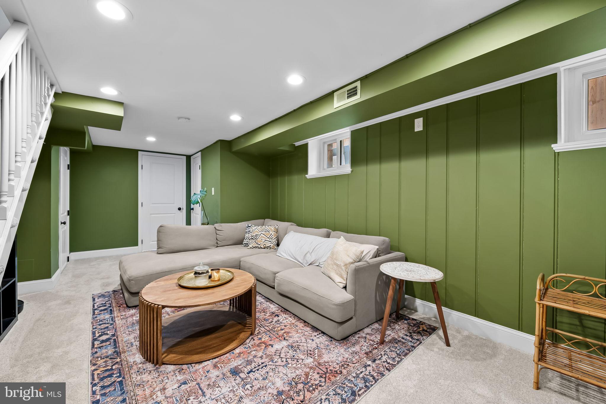 HAMPDEN HISTORIC DISTRICT - Residential