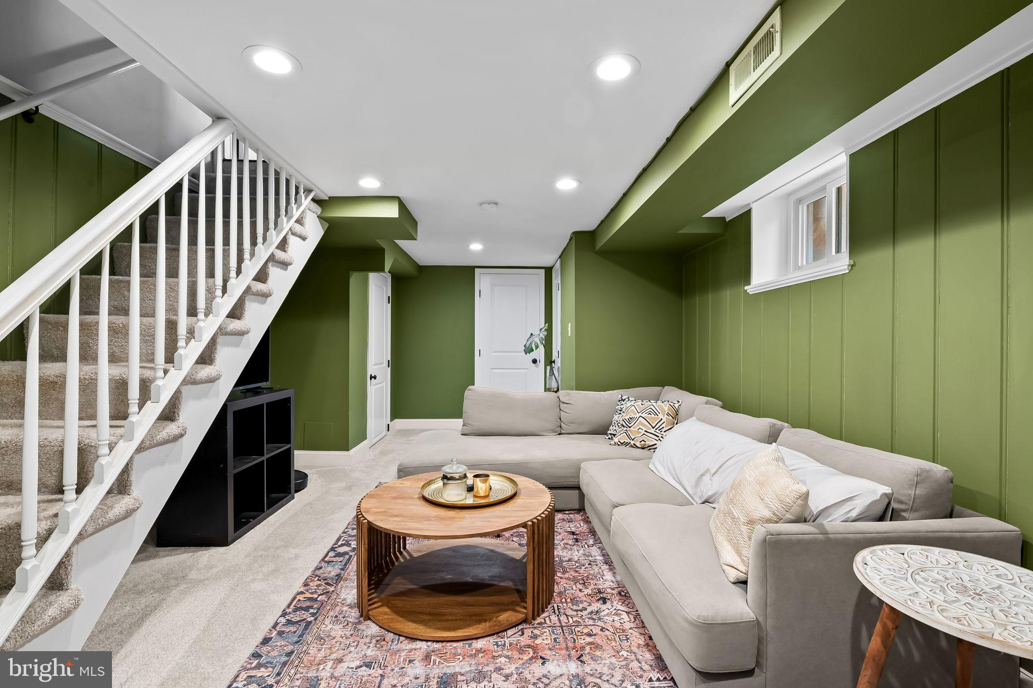 HAMPDEN HISTORIC DISTRICT - Residential