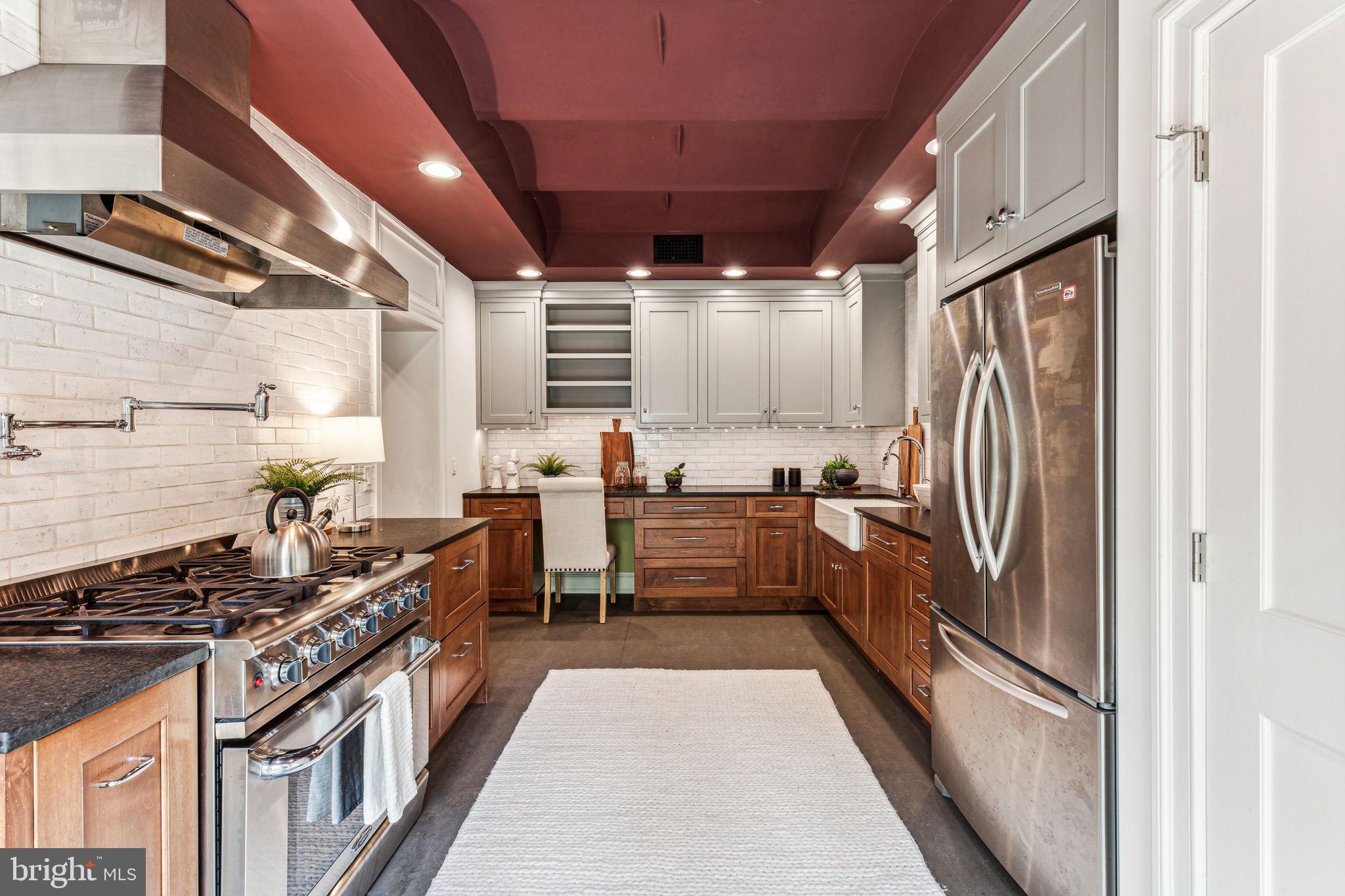 ART MUSEUM AREA - Residential