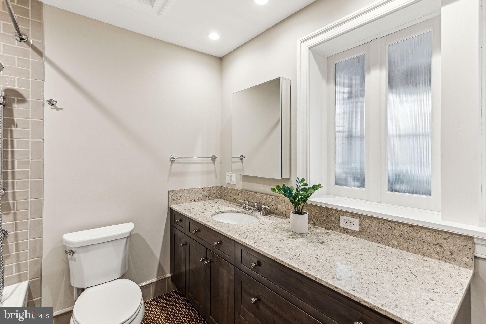 ART MUSEUM AREA - Residential