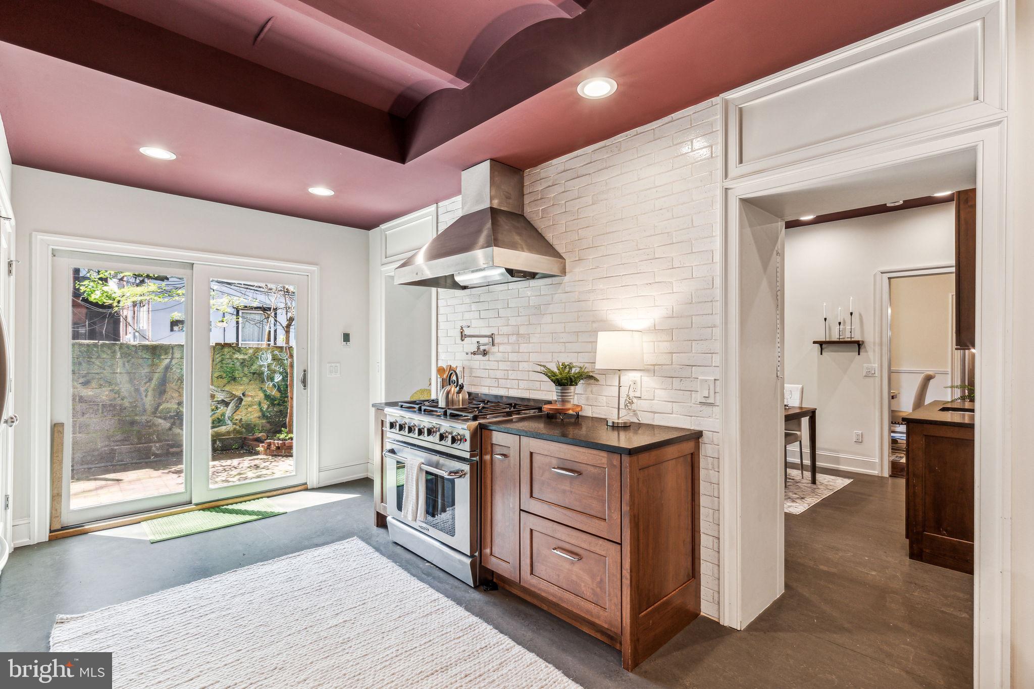 ART MUSEUM AREA - Residential