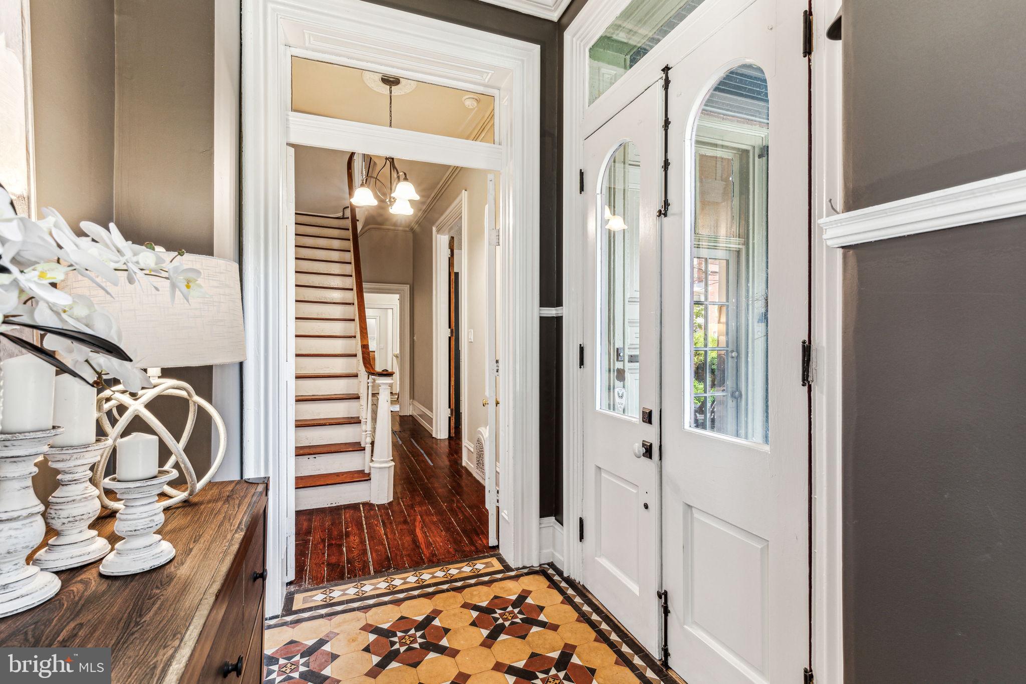 ART MUSEUM AREA - Residential