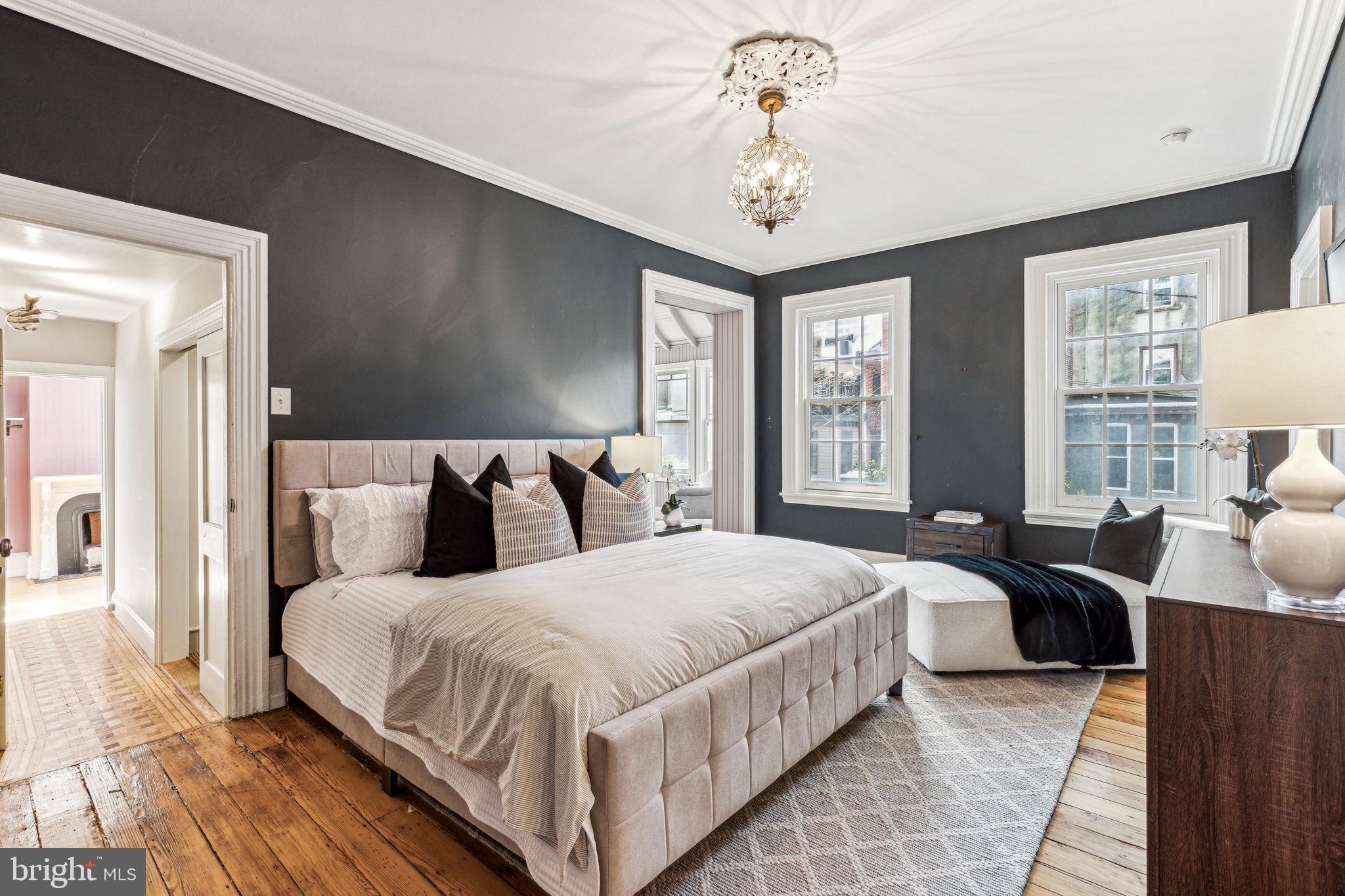 ART MUSEUM AREA - Residential