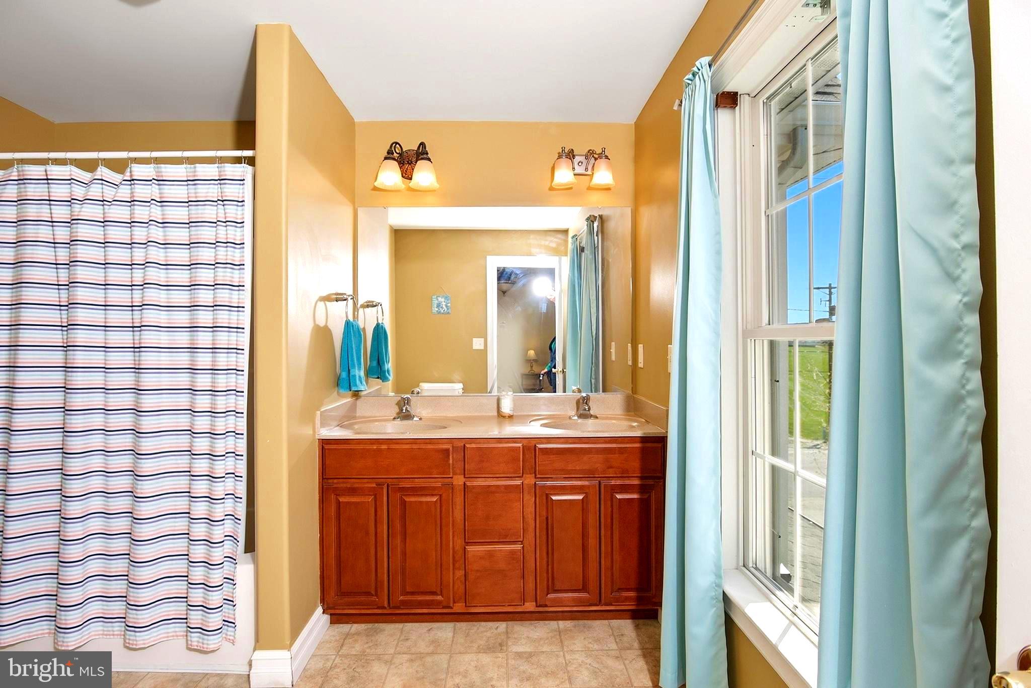 VILLAGE AT KENNEDYVILLE - Residential