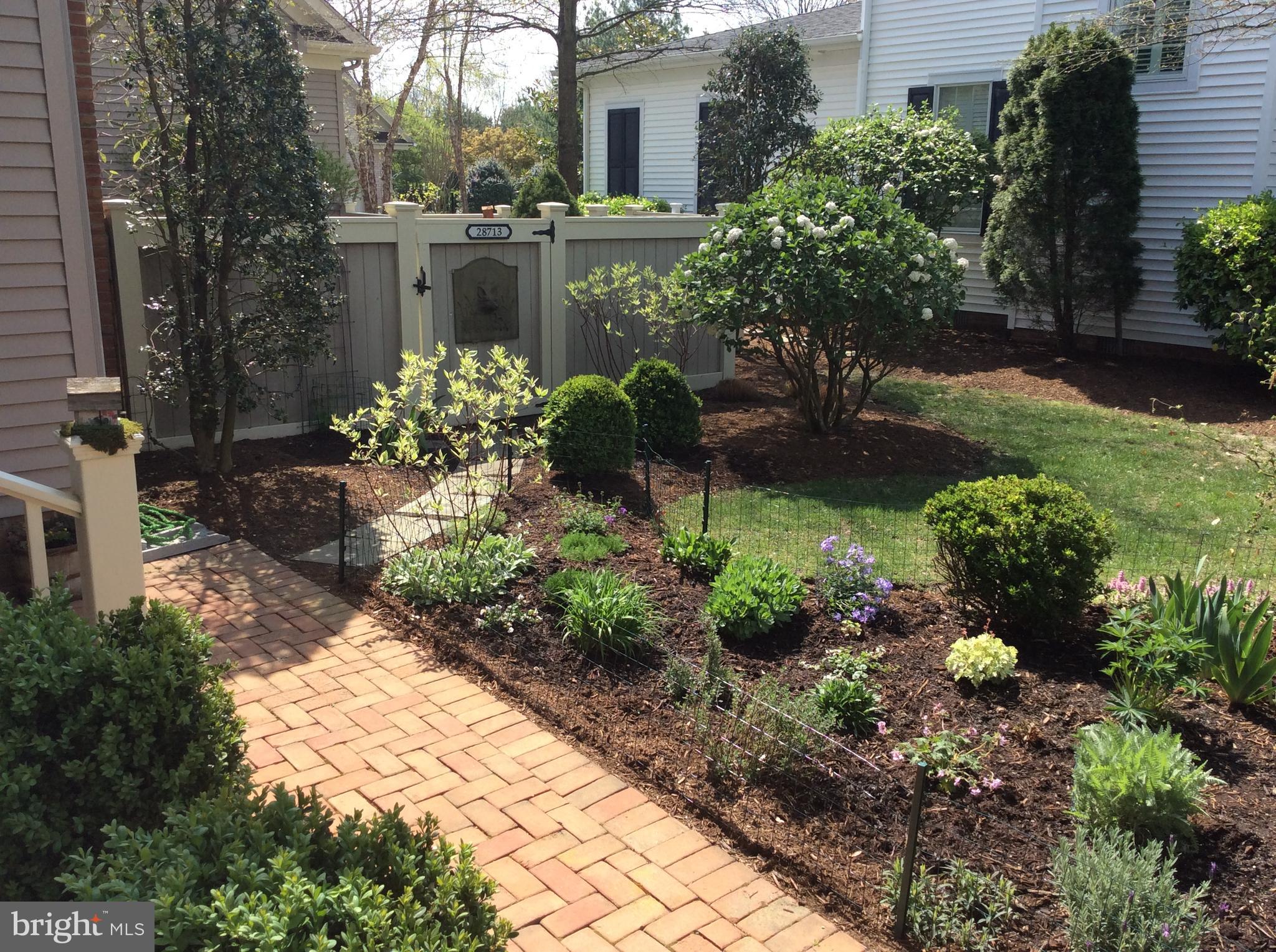 COOKE'S HOPE VILLAGE - Residential