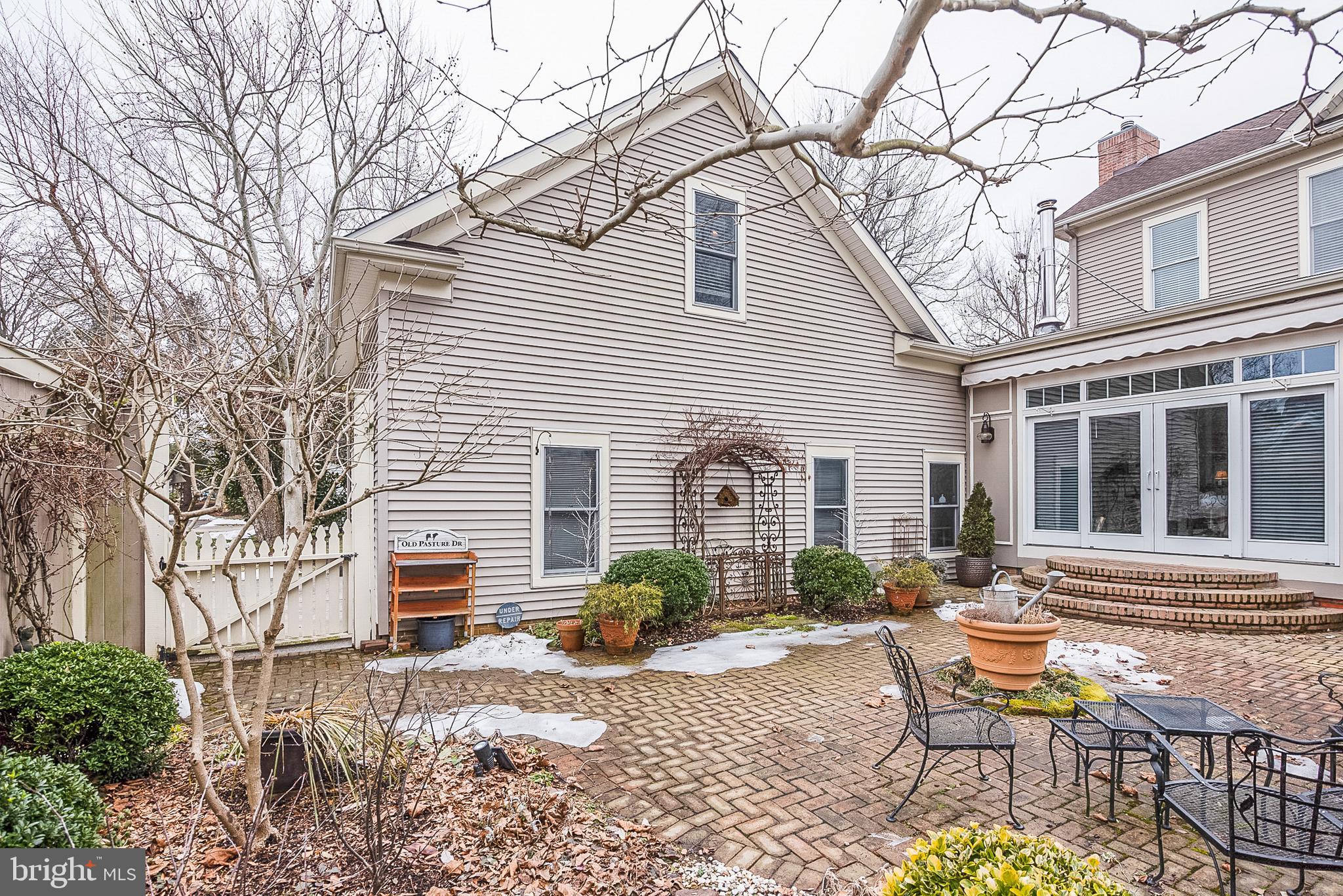 COOKE'S HOPE VILLAGE - Residential