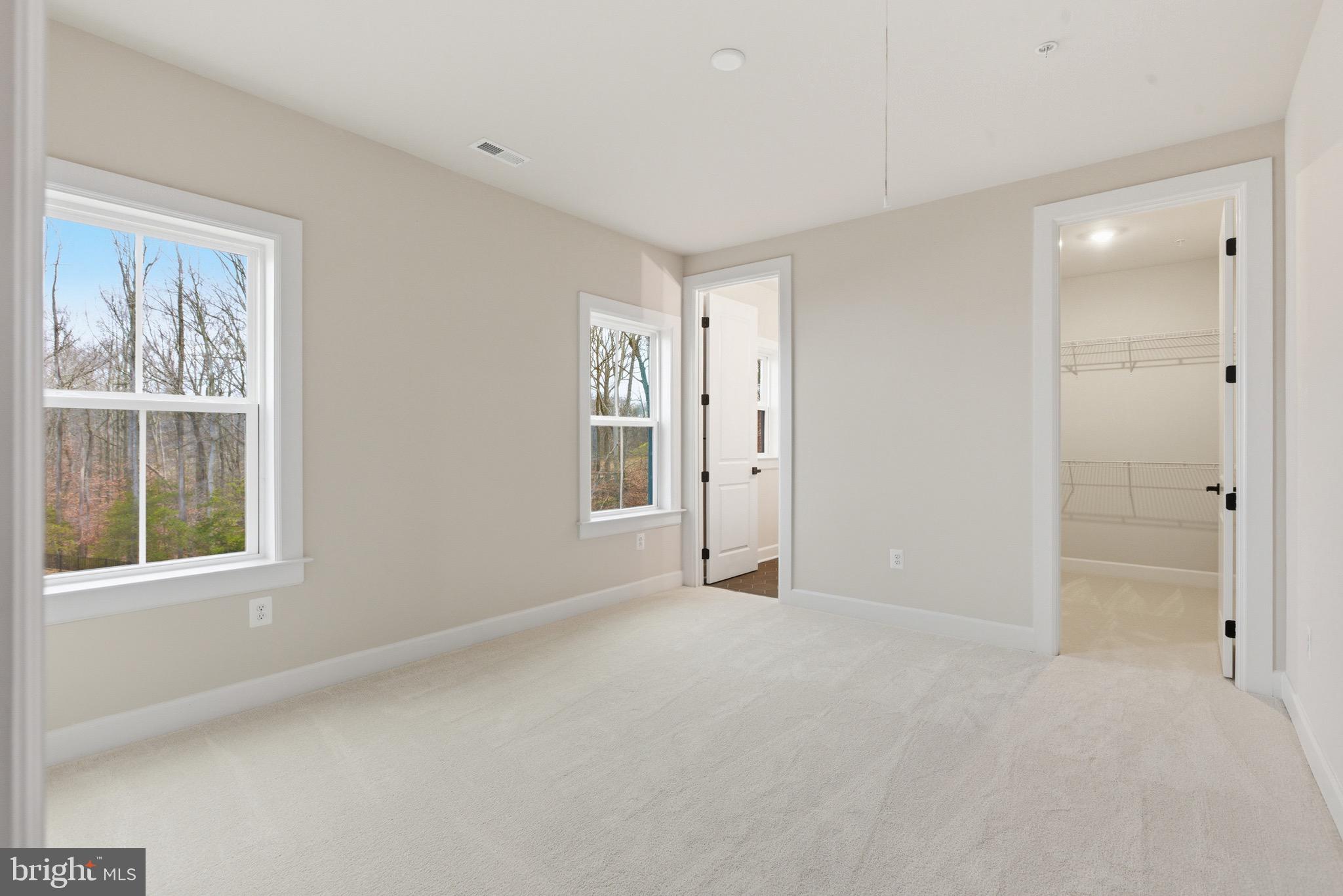 TWO RIVERS - Residential