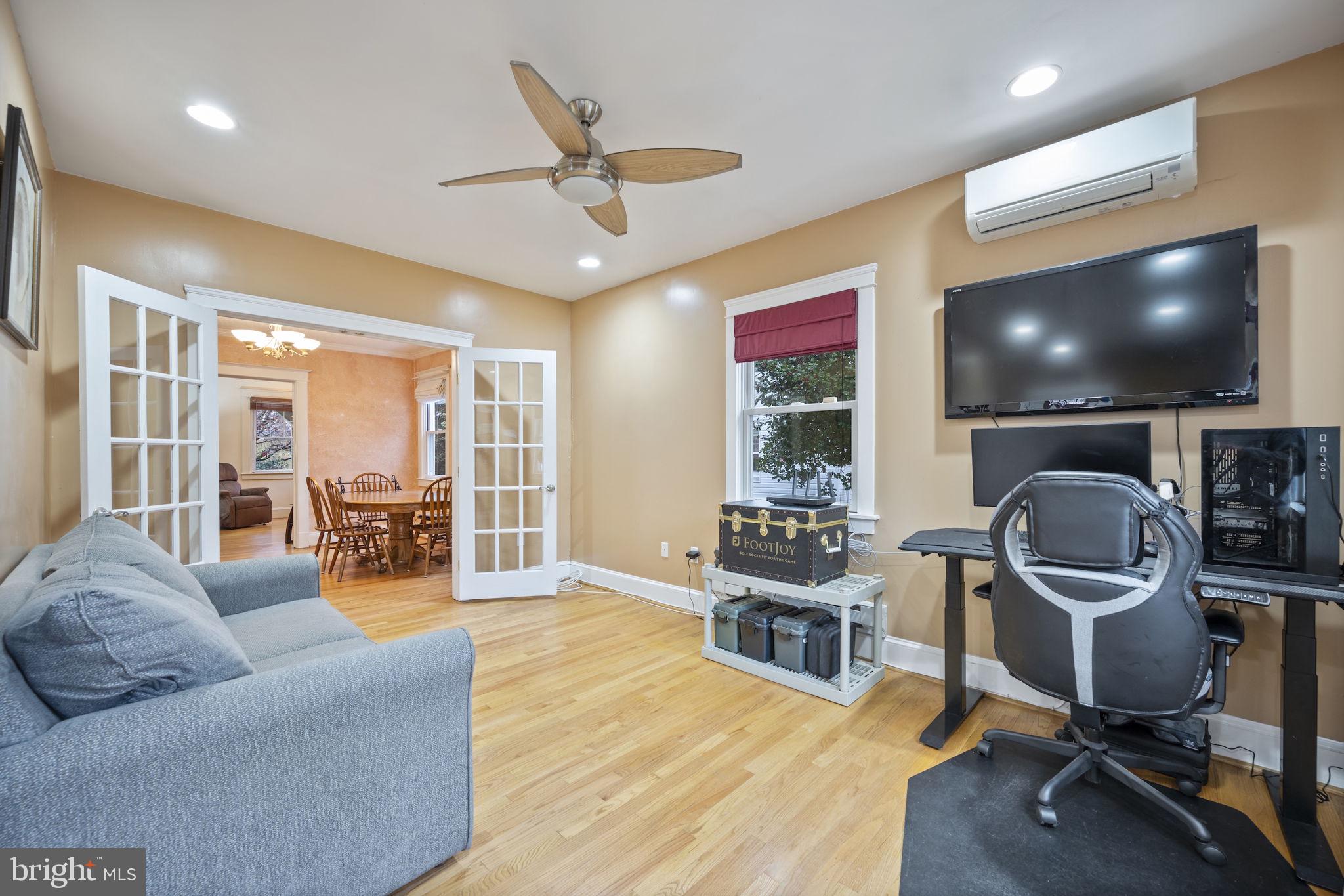 CATONSVILLE - Residential