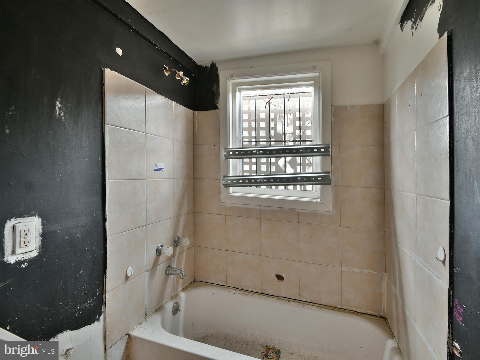 BROOKLYN - Residential Income