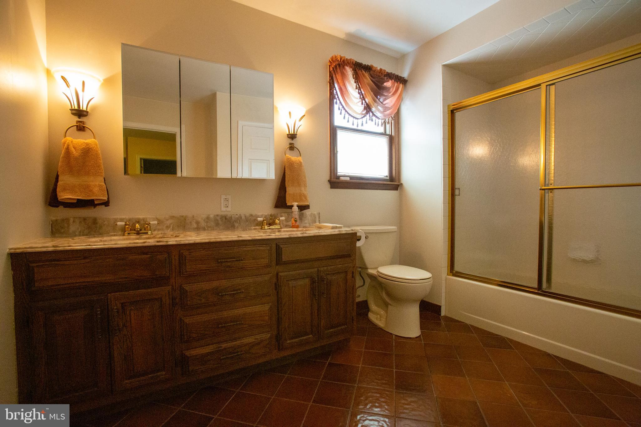 NEW BRINTON LAKE C - Residential