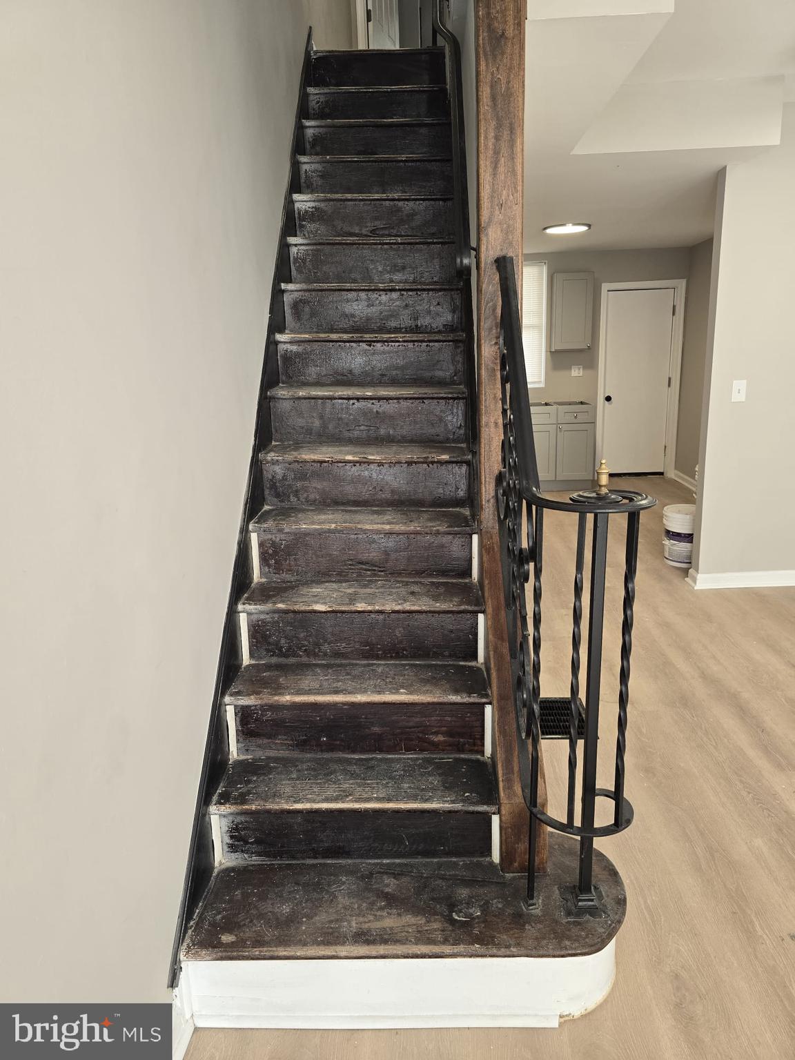 KENSINGTON - Residential Lease