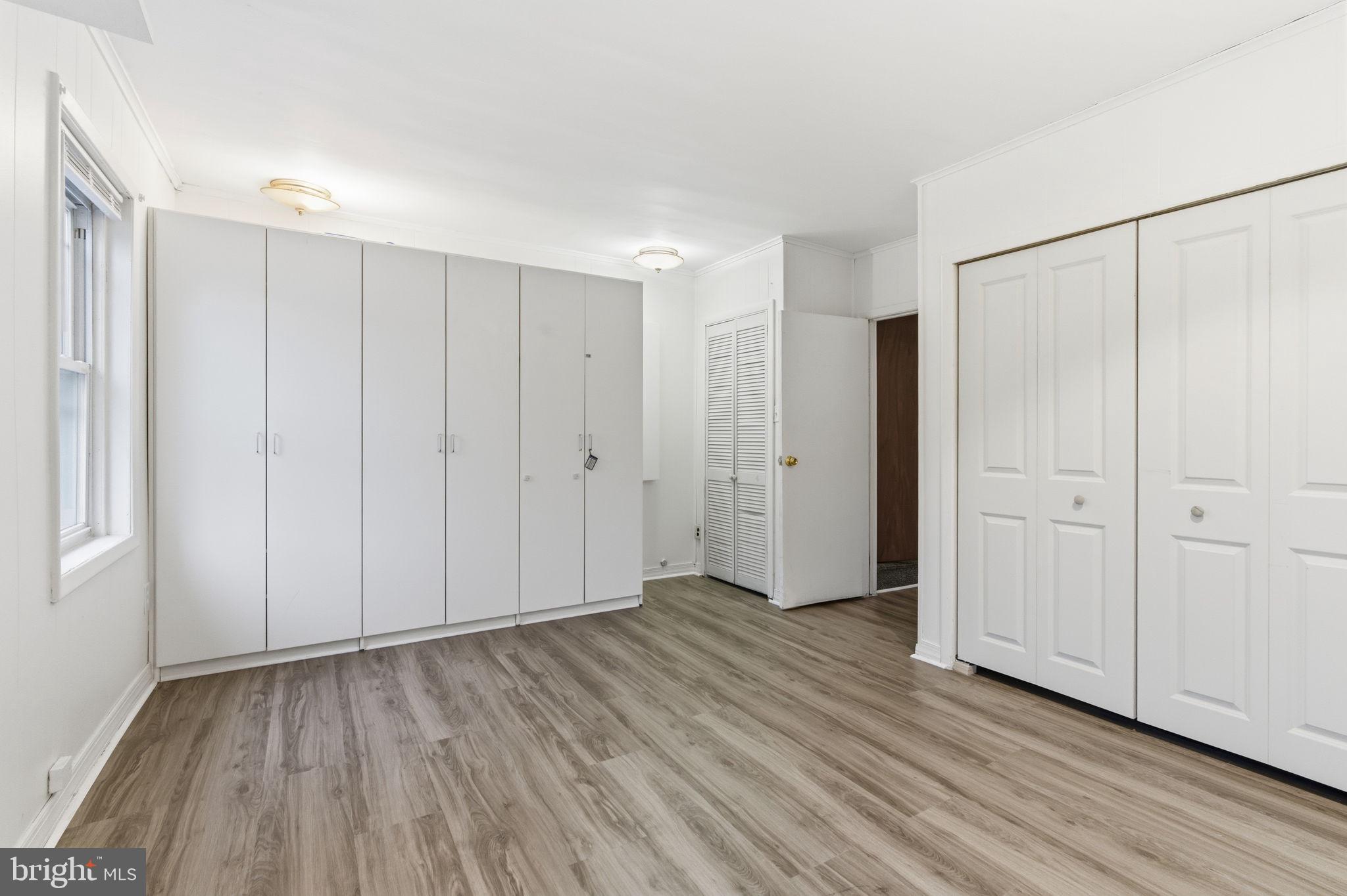 ARDMORE CROSSING - Residential