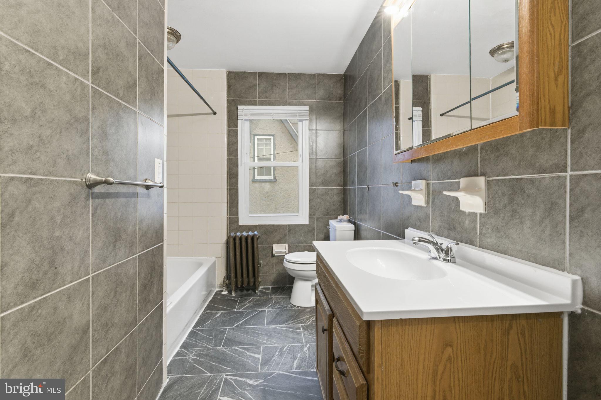 ARDMORE CROSSING - Residential