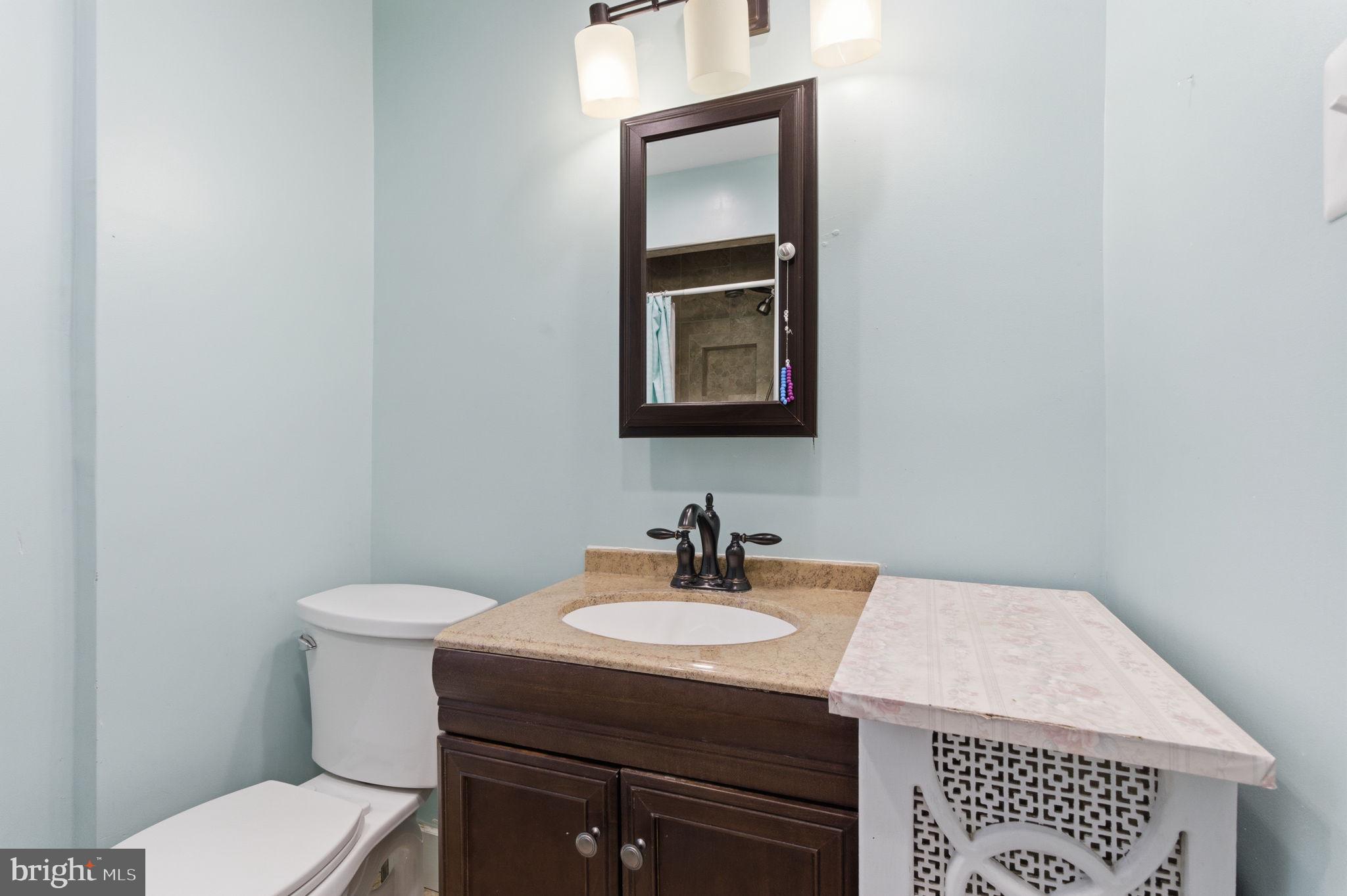 ARDMORE CROSSING - Residential