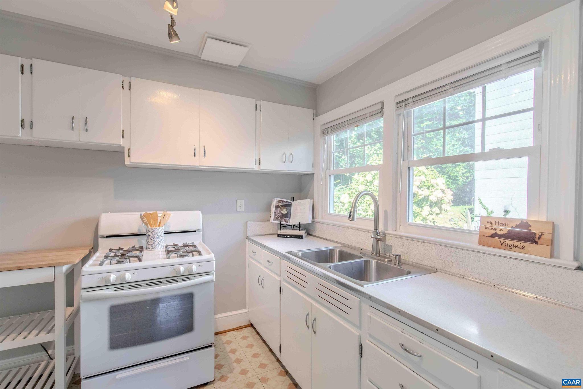 HIGHLAND PARK - Residential