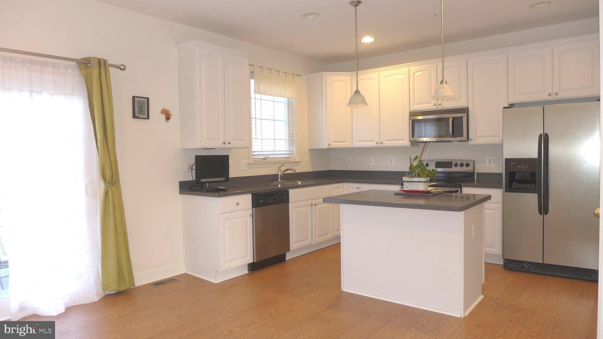 BRUNTON - Residential Lease