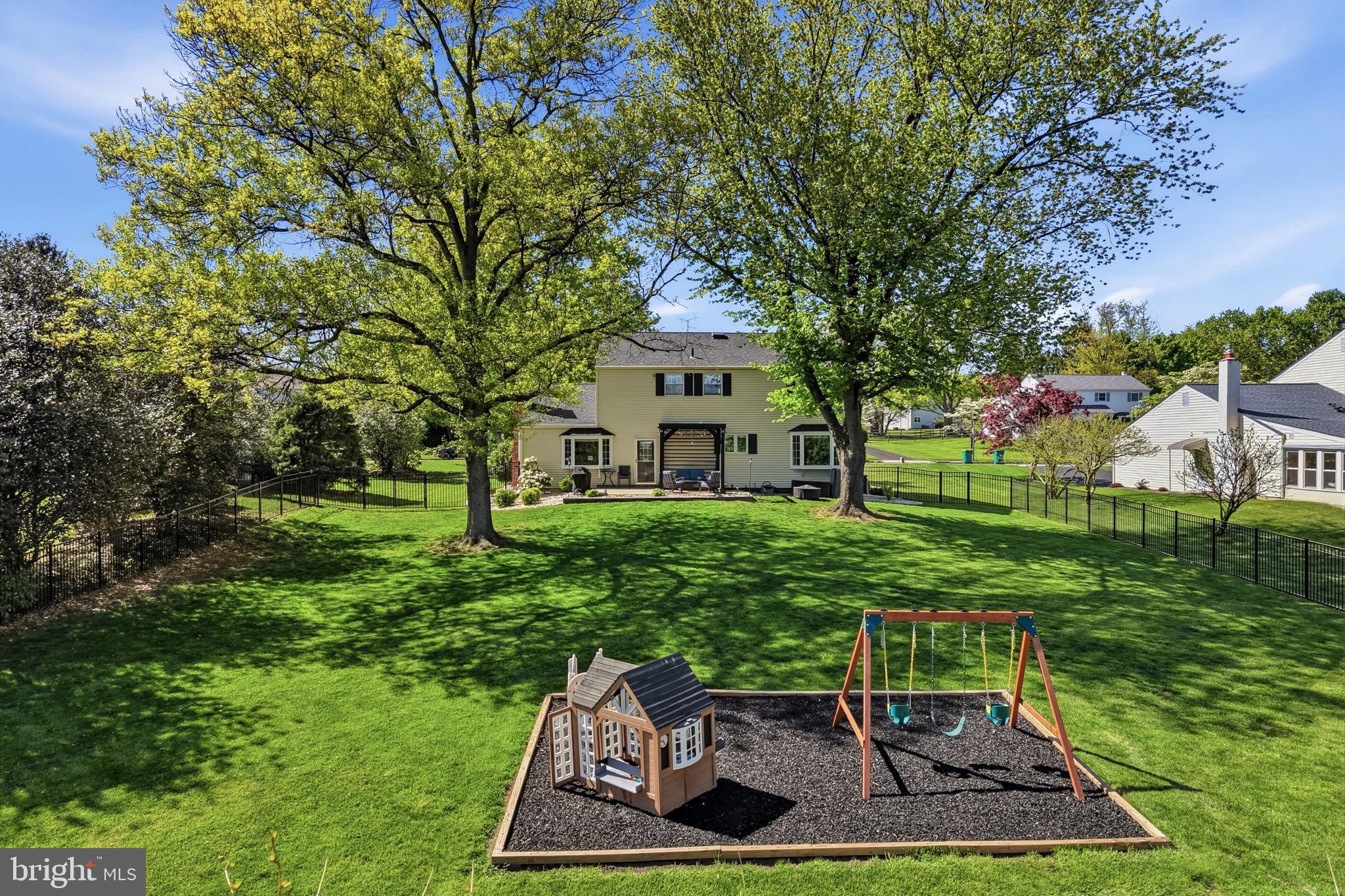 HIDDEN RIDGE - Residential