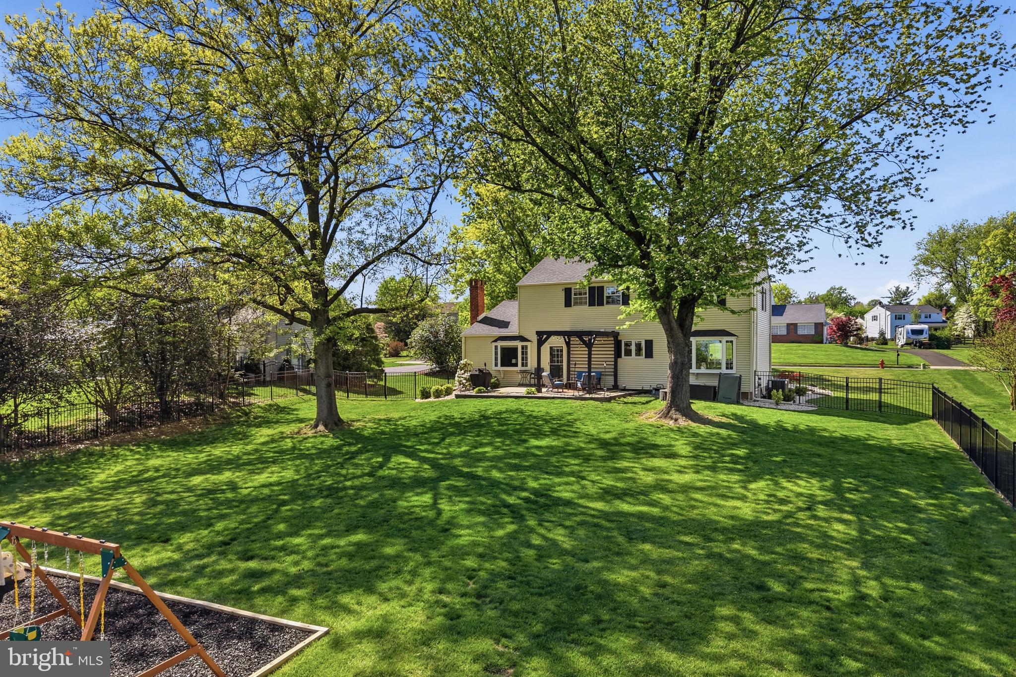 HIDDEN RIDGE - Residential