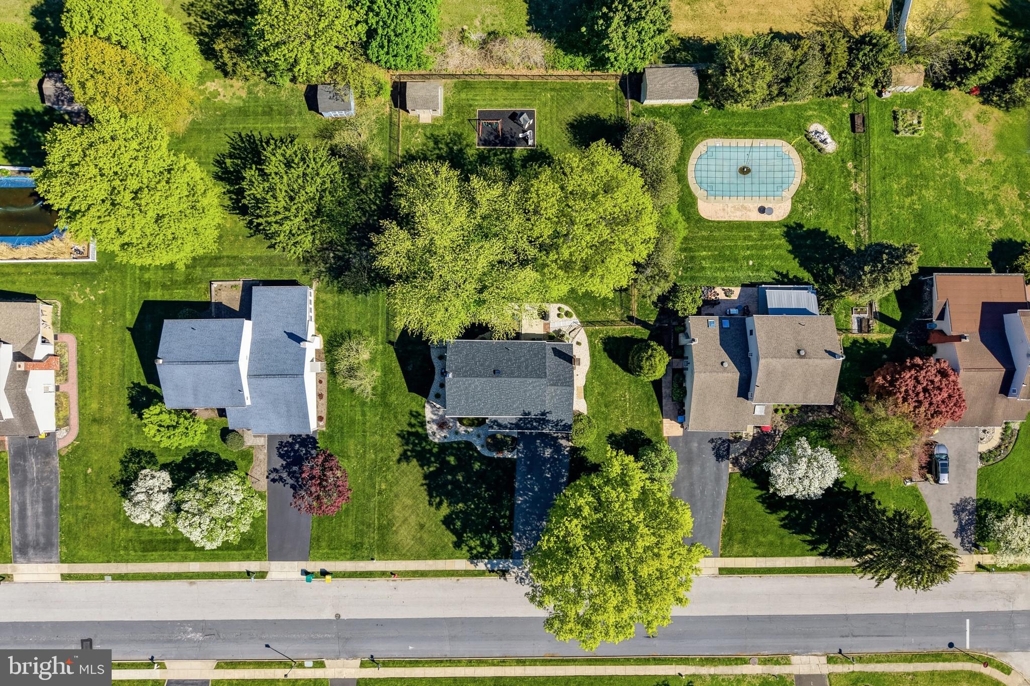 HIDDEN RIDGE - Residential