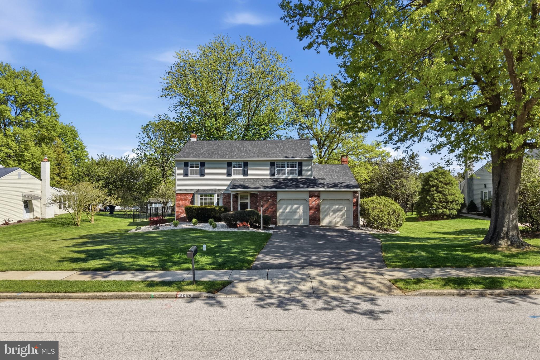 HIDDEN RIDGE - Residential