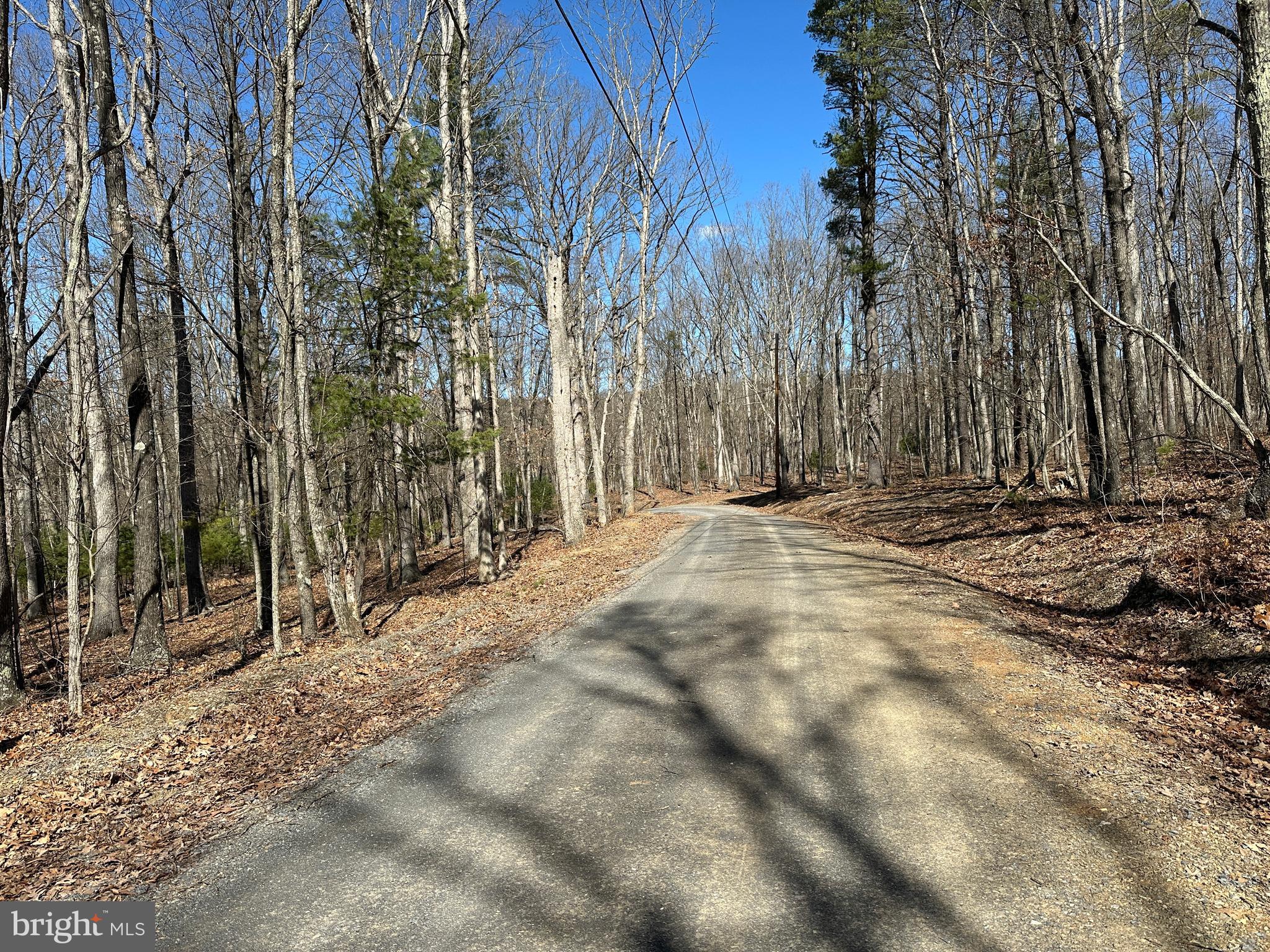 LAKE FERNDALE - Land