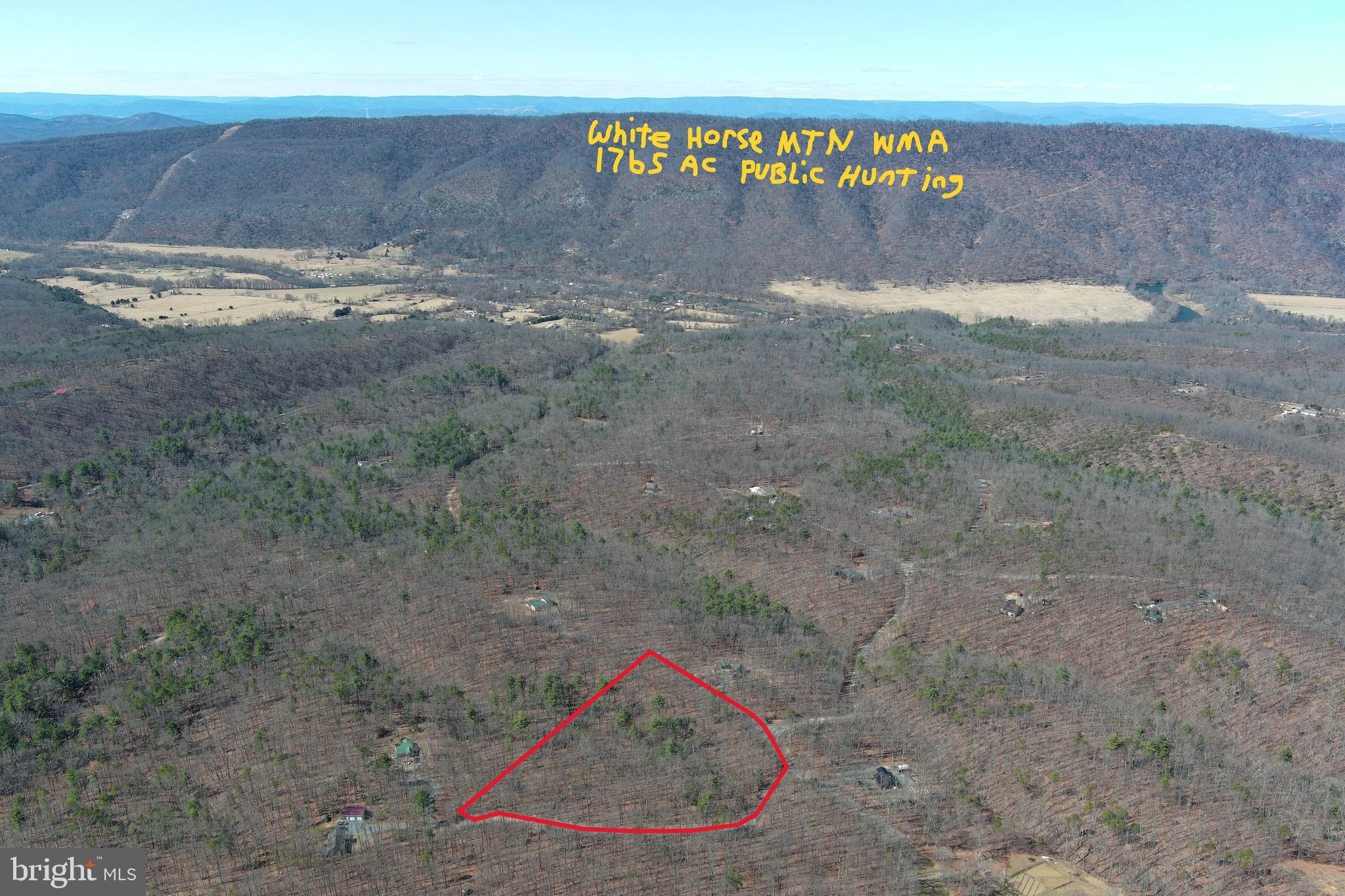 LAKE FERNDALE - Land