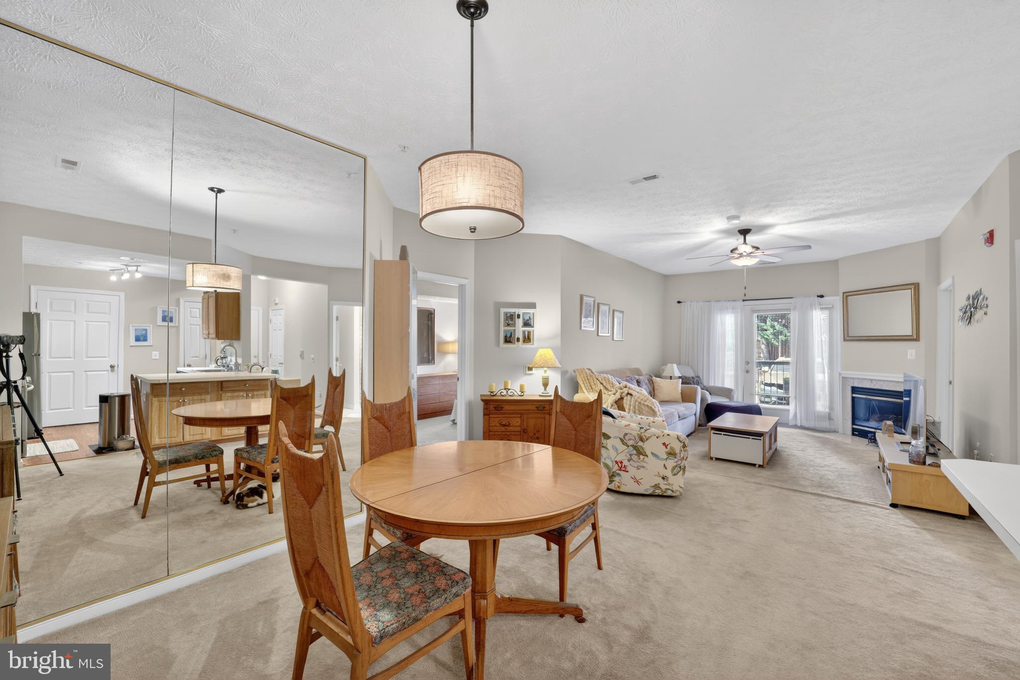 RIVERGATE - Residential