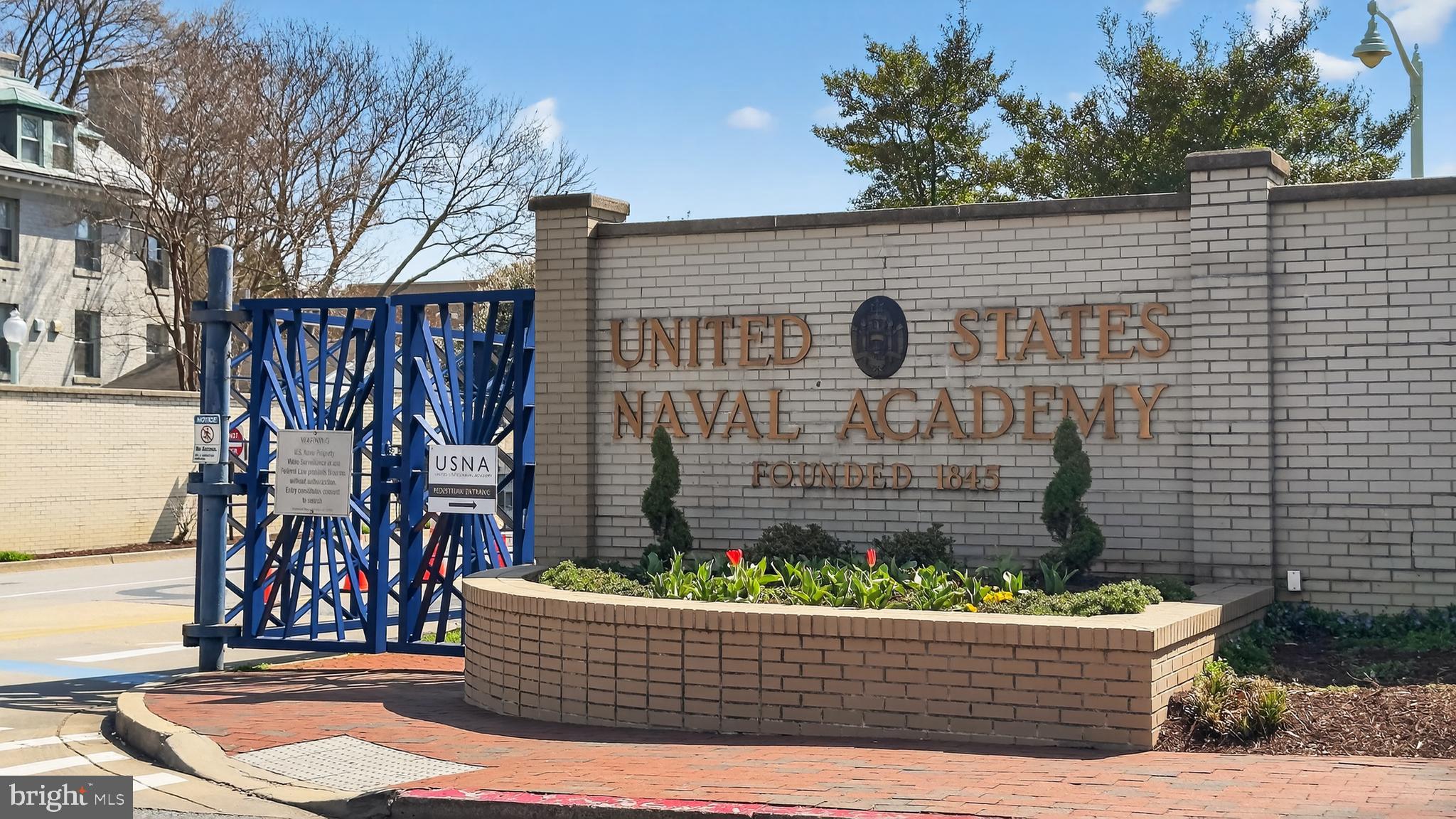 RIVERGATE - Residential