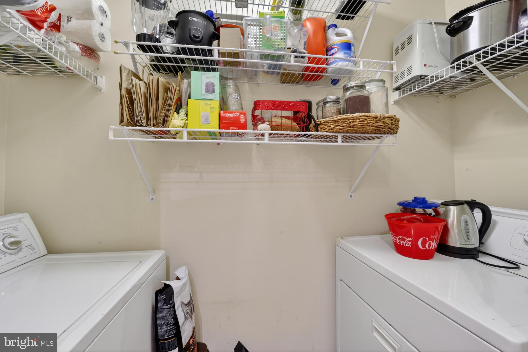 RIVERGATE - Residential