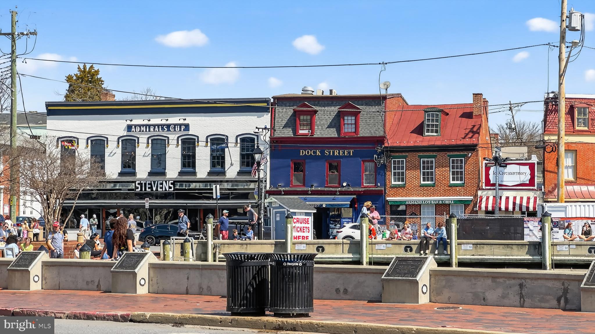 RIVERGATE - Residential