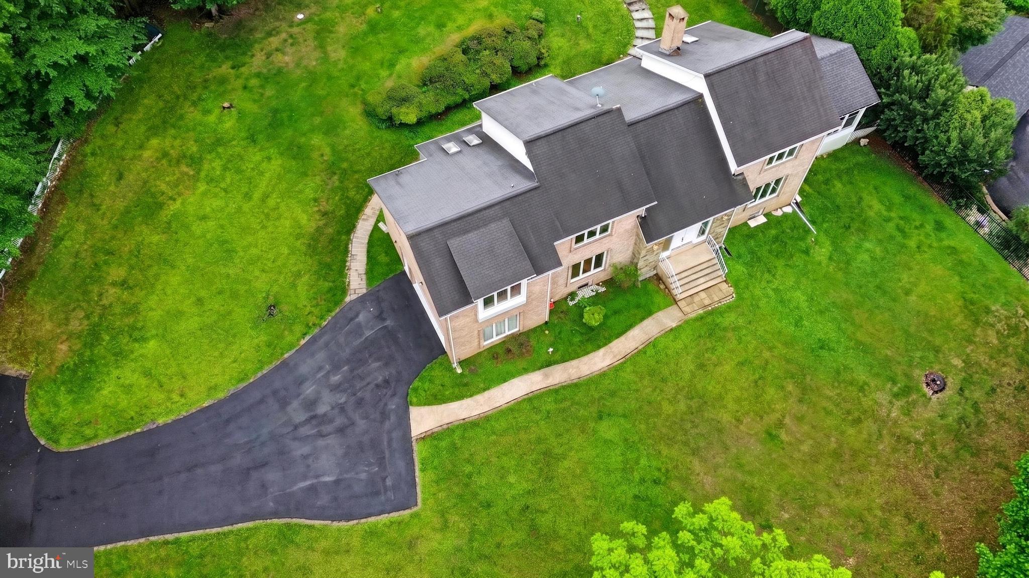 GLEN MILL VILLAGE - Residential